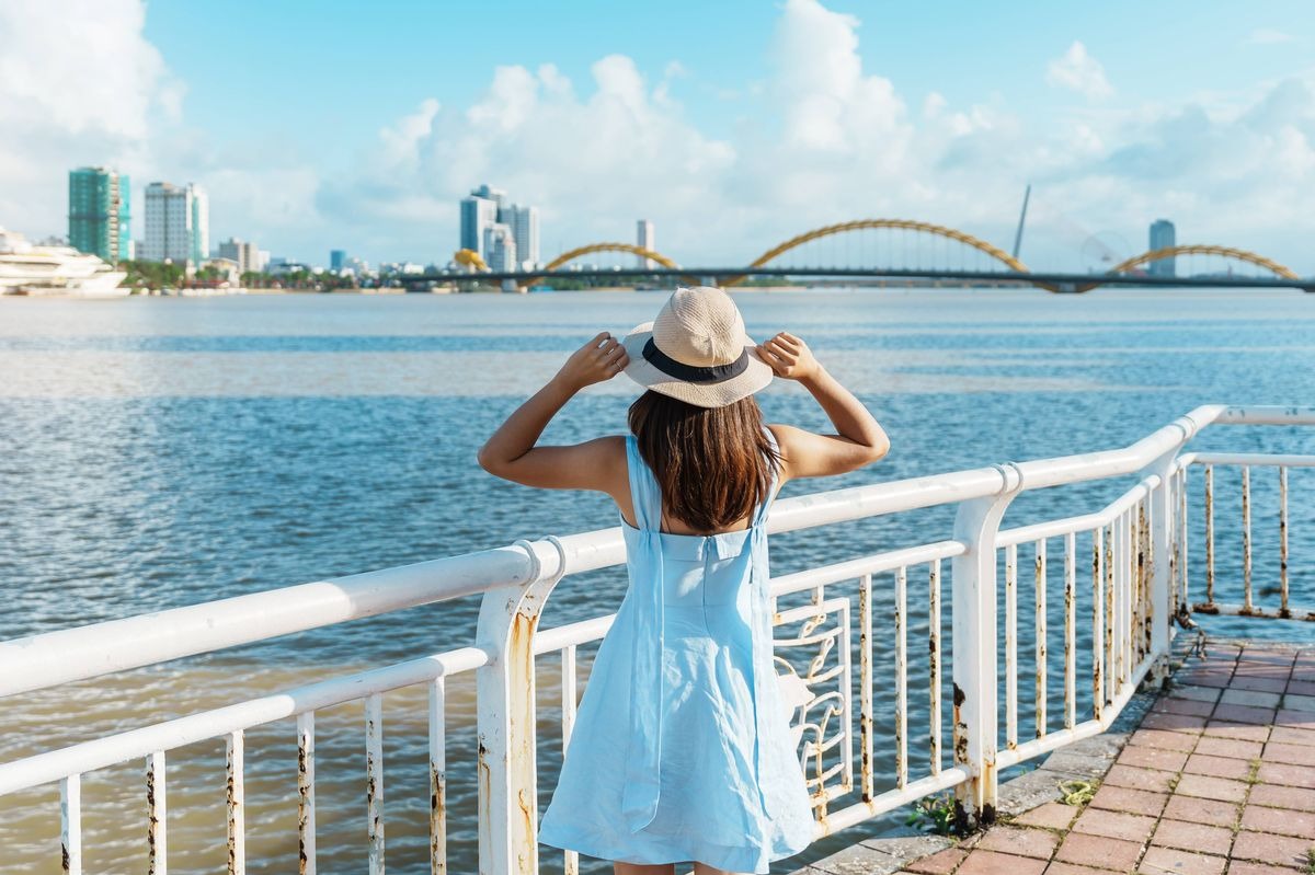 Du khách Anh đến Việt Nam sống và lý do cô gọi nơi này là 'thiên đường'- Ảnh 1. Du khách Anh đến Việt Nam sống và lý do cô gọi nơi này là 'thiên đường'- Ảnh 1.