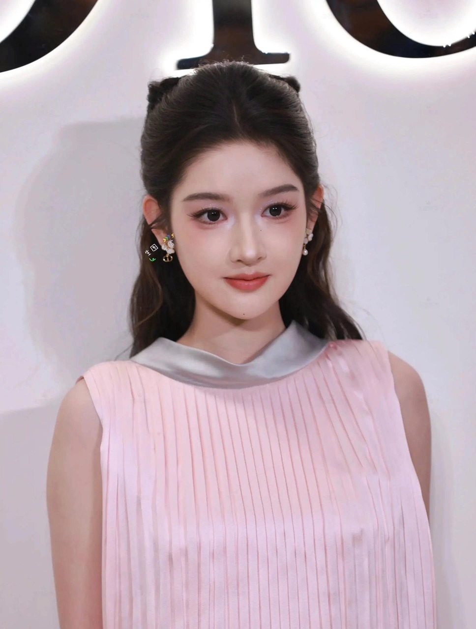 Nữ chính ‘Một tình yêu bất ngờ đến’ tuyên bố dừng quảng bá phim - Ảnh 2.