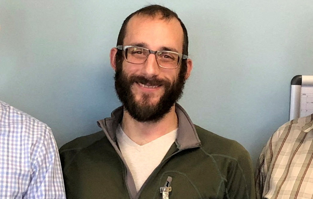 &Ocirc;ng Trump - thống đốc bang Minnesota điện đ&agrave;m sau vụ đặc vụ Mỹ bắn người - Ảnh 1.