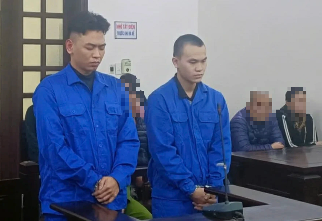 'Tổng tài' bị xét xử vì 'giơ tay ra lệnh' đánh chủ quán cà phê - Ảnh 1.