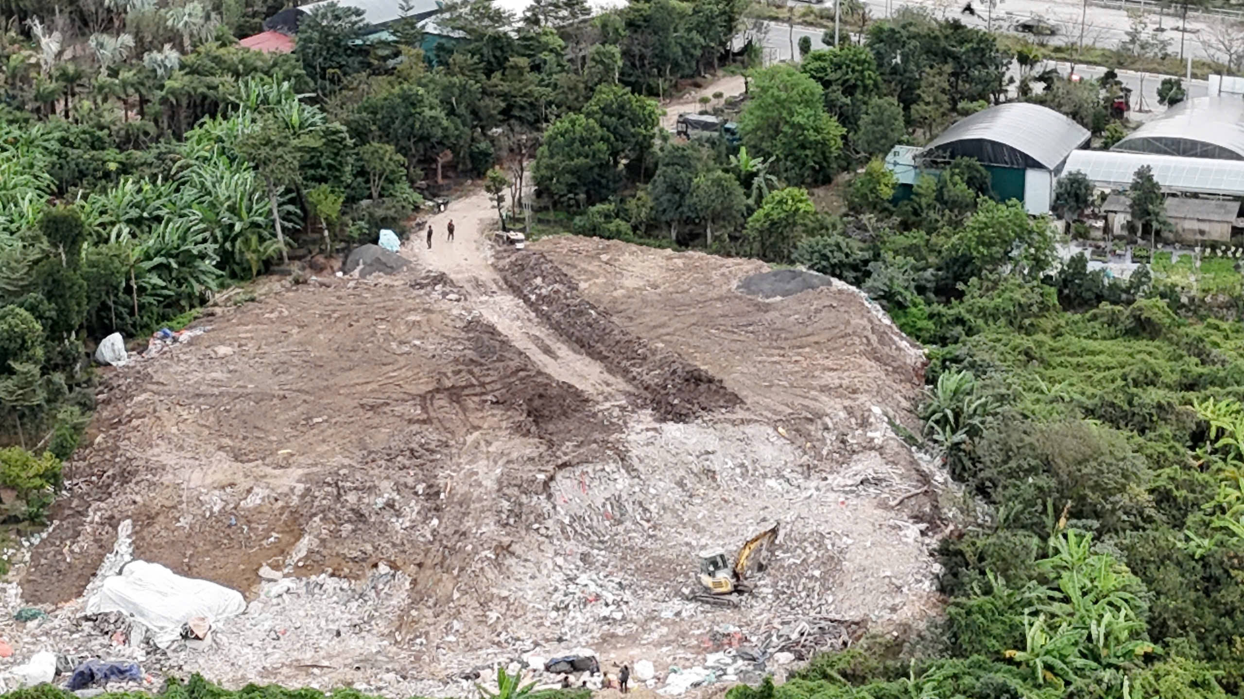 Bắt khẩn cấp 3 giám đốc công ty môi trường ở Hà Nội - Ảnh 6.