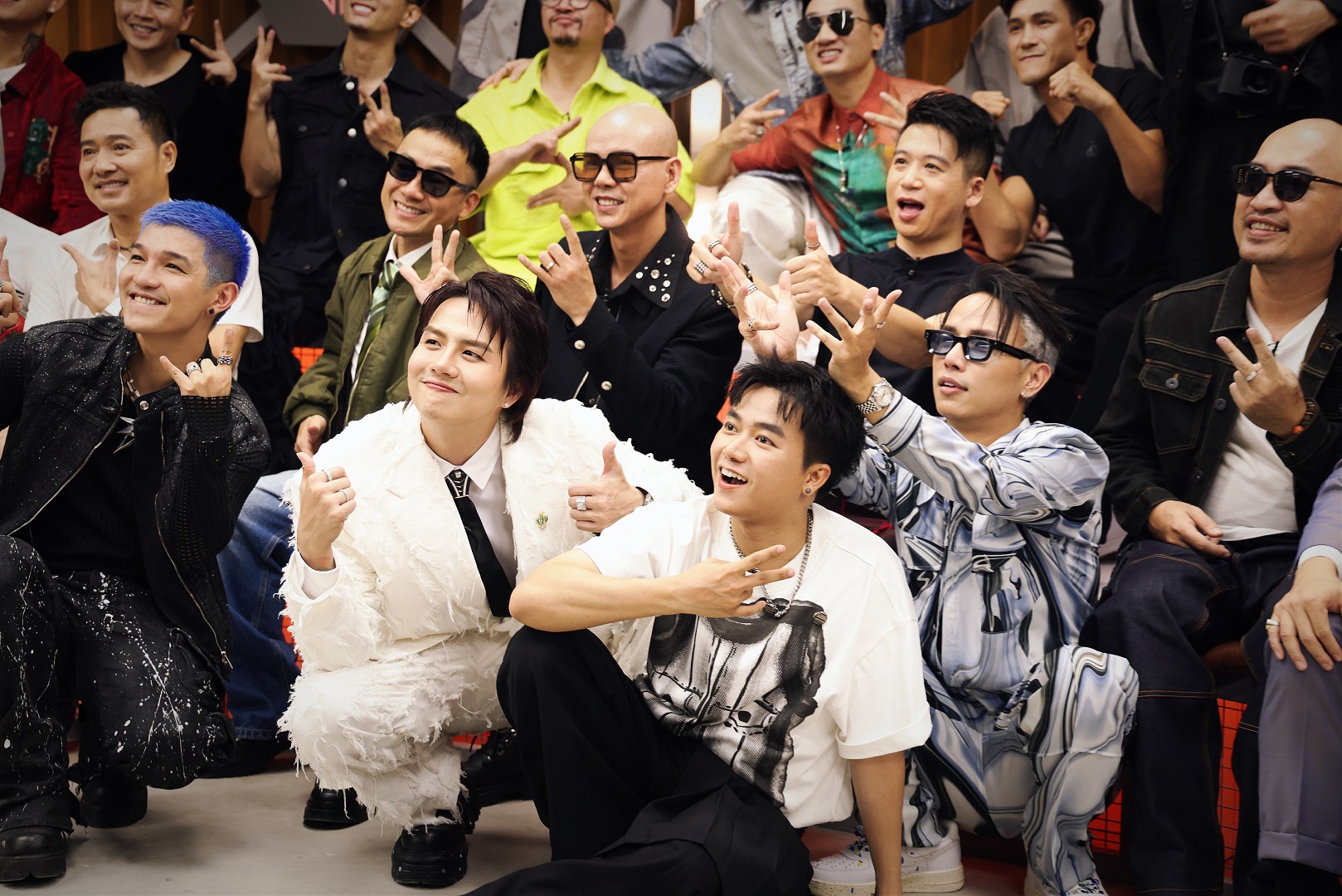 'Anh trai vượt ngàn chông gai' trở lại với hơn 33 nghệ sĩ? - Ảnh 2.