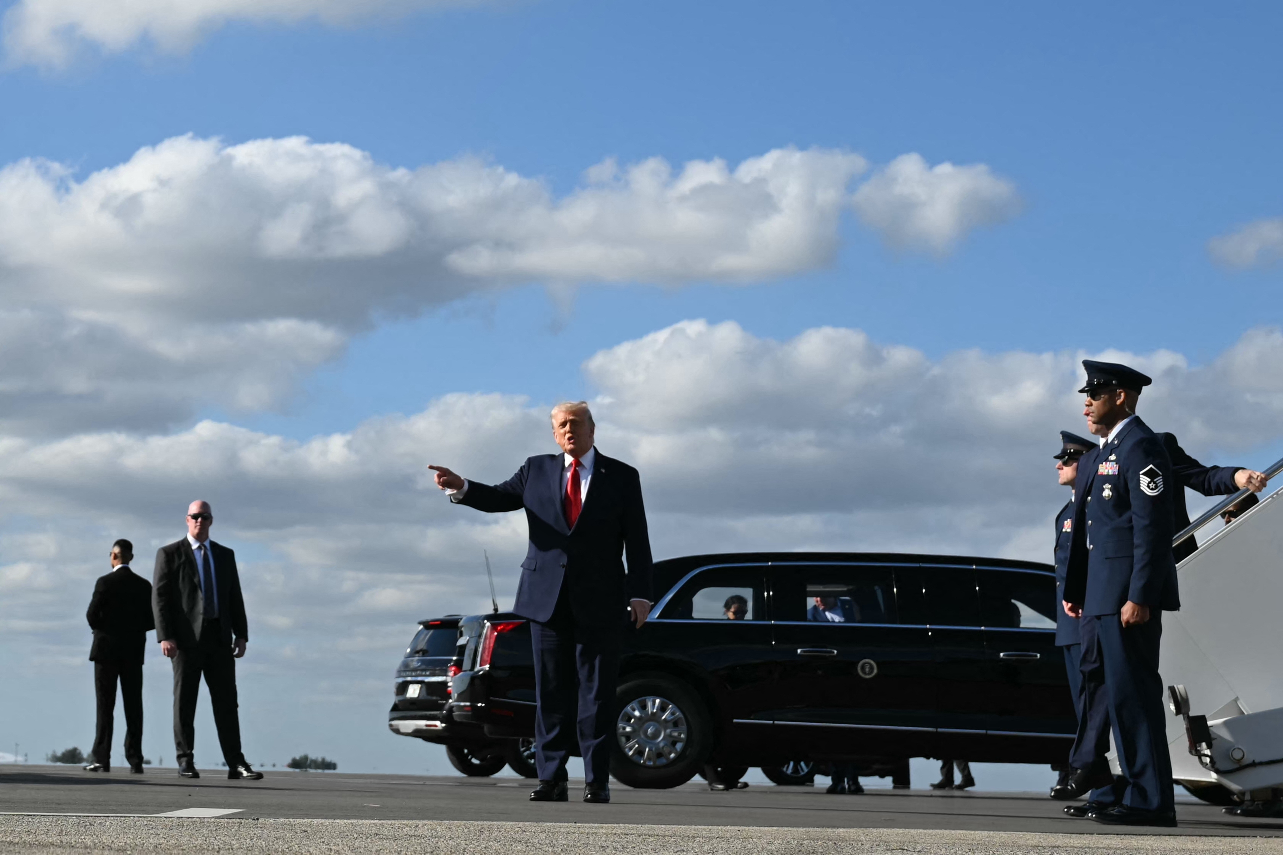 Mỹ sắp có sân bay quốc tế mang tên Tổng thống Trump- Ảnh 1.