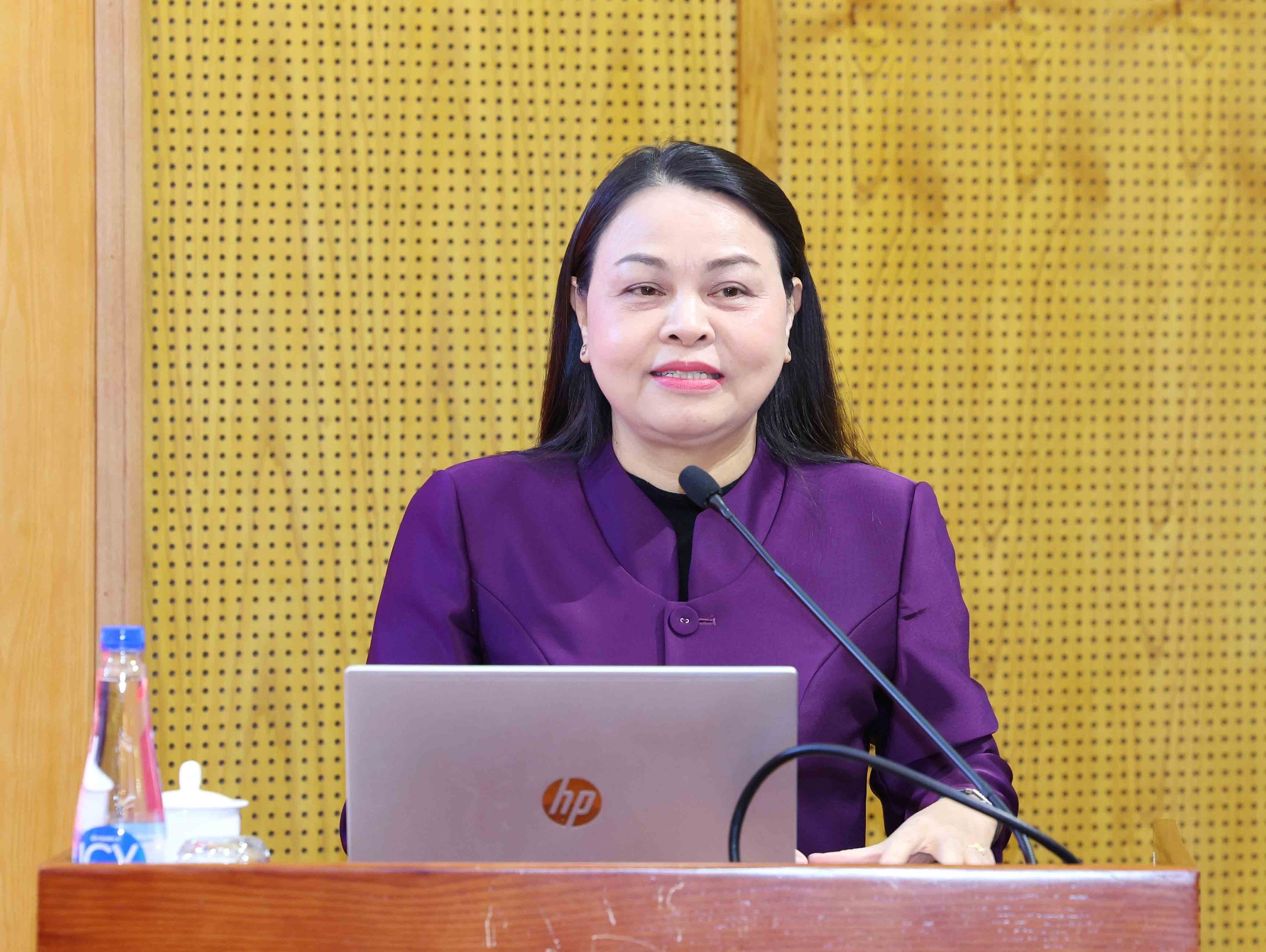 Bầu 200 ủy viên Trung ương khóa XIV từ 228 người được giới thiệu- Ảnh 1.