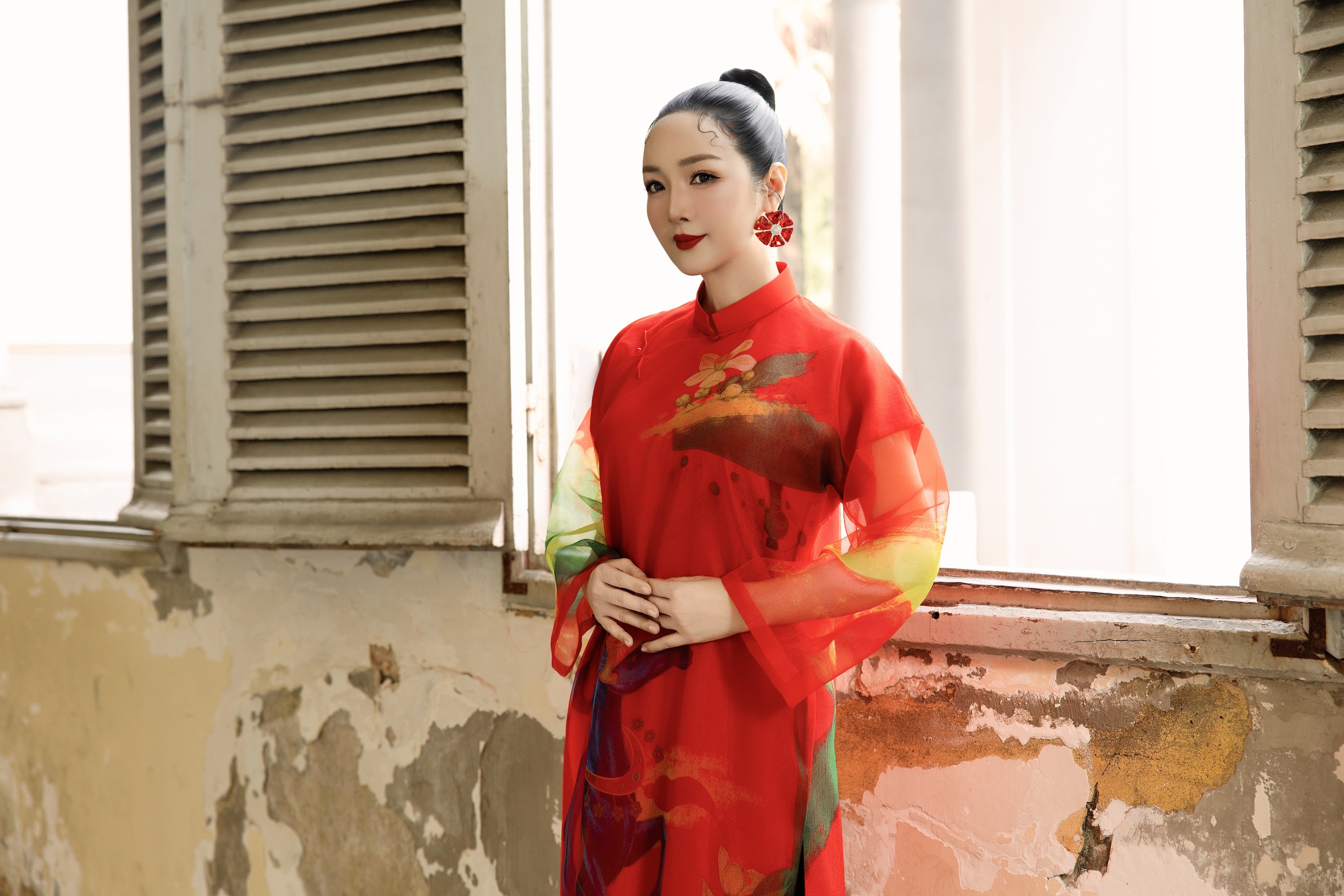 Cuộc sống của Hoa hậu Giáng My ở tuổi 55 - Ảnh 3.