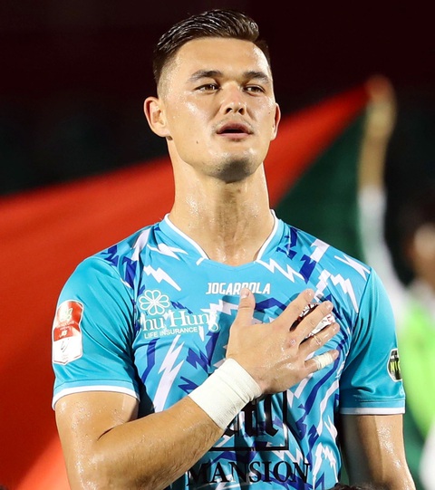 Patrik L&ecirc; Giang nhập tịch th&agrave;nh c&ocirc;ng: Đội tuyển Việt Nam c&oacute; thủ m&ocirc;n 'đỉnh' đấu Malaysia - Ảnh 1.