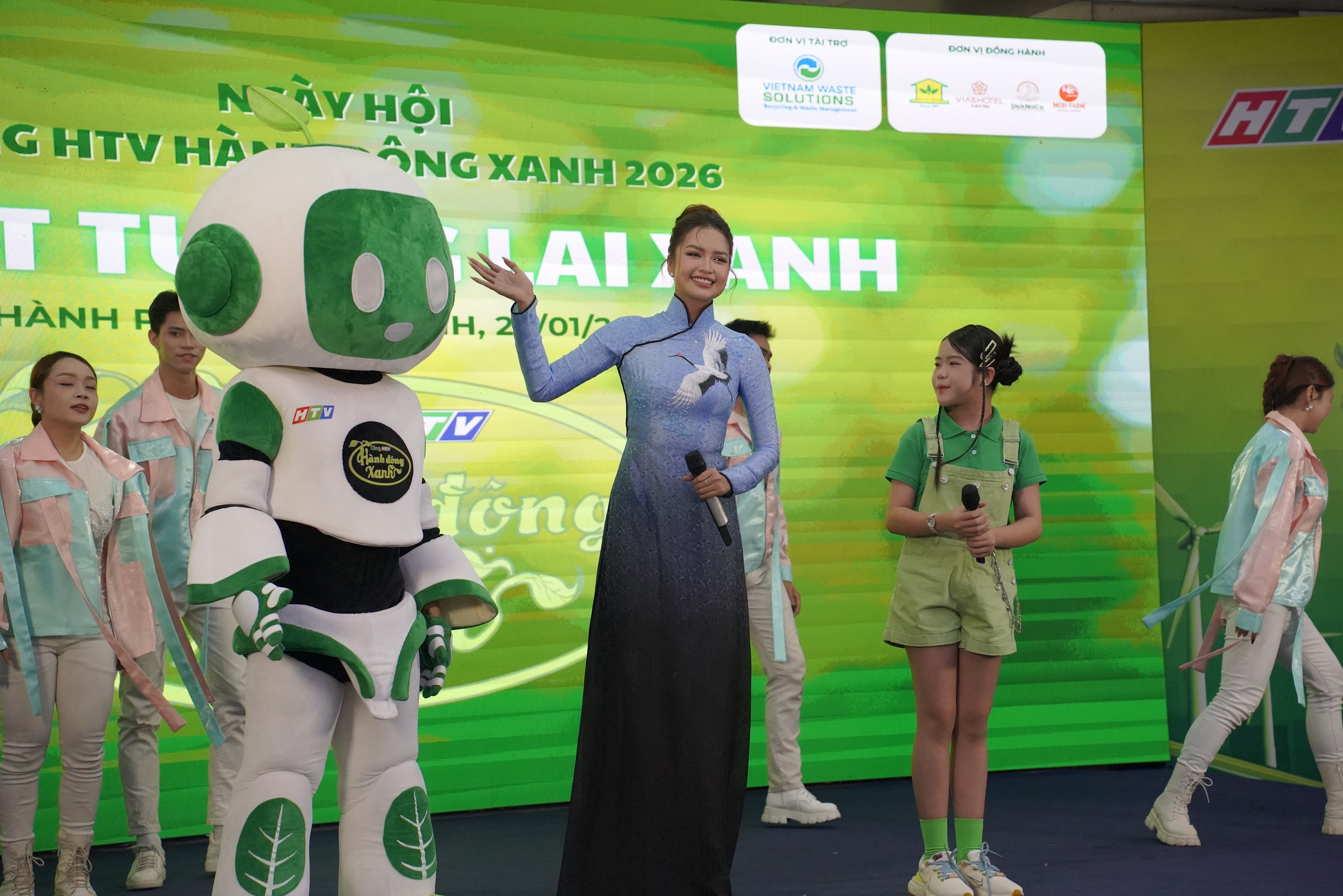 Hoa hậu Ngọc Châu là 'Đại sứ xanh HTV 2026'- Ảnh 3.