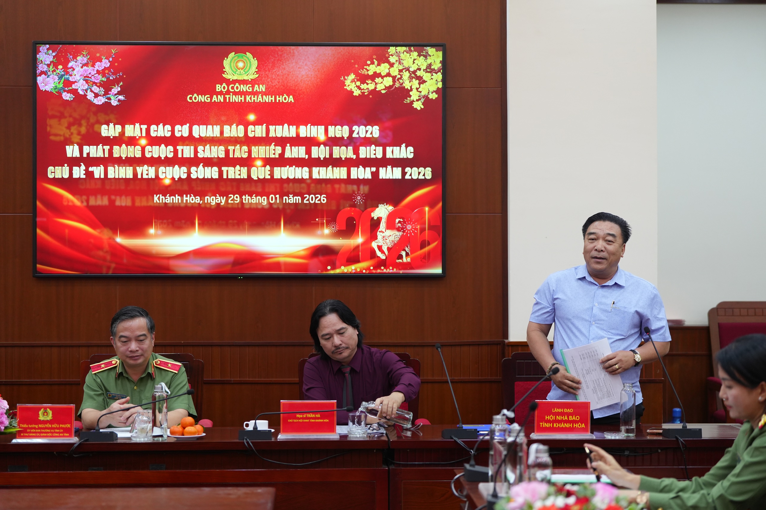 Thi s&aacute;ng t&aacute;c nghệ thuật 'V&igrave; b&igrave;nh y&ecirc;n cuộc sống tr&ecirc;n qu&ecirc; hương Kh&aacute;nh H&ograve;a'- Ảnh 1.