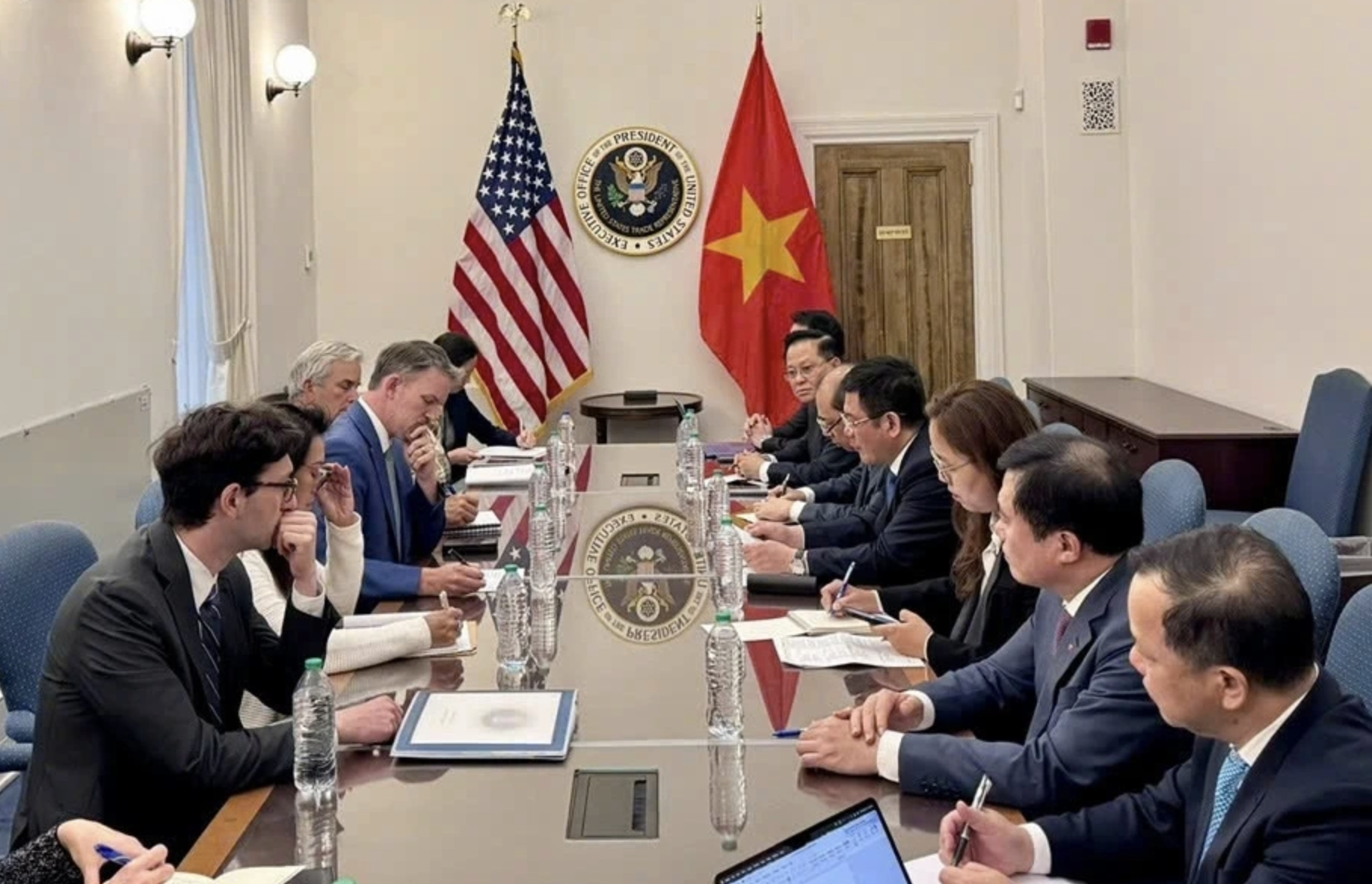 Ai thay ông Nguyễn Hồng Diên đàm phán thuế đối ứng Mỹ - Việt lần thứ 6? - Ảnh 1.