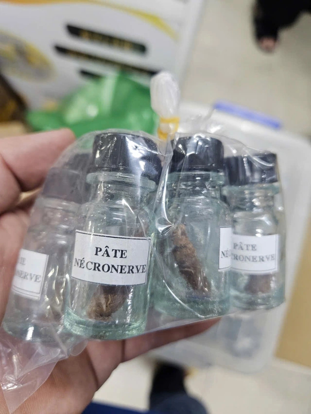 D&ugrave;ng thạch t&iacute;n trong nha khoa: Hiểm họa hoại tử, ung thư thế n&agrave;o?- Ảnh 1.