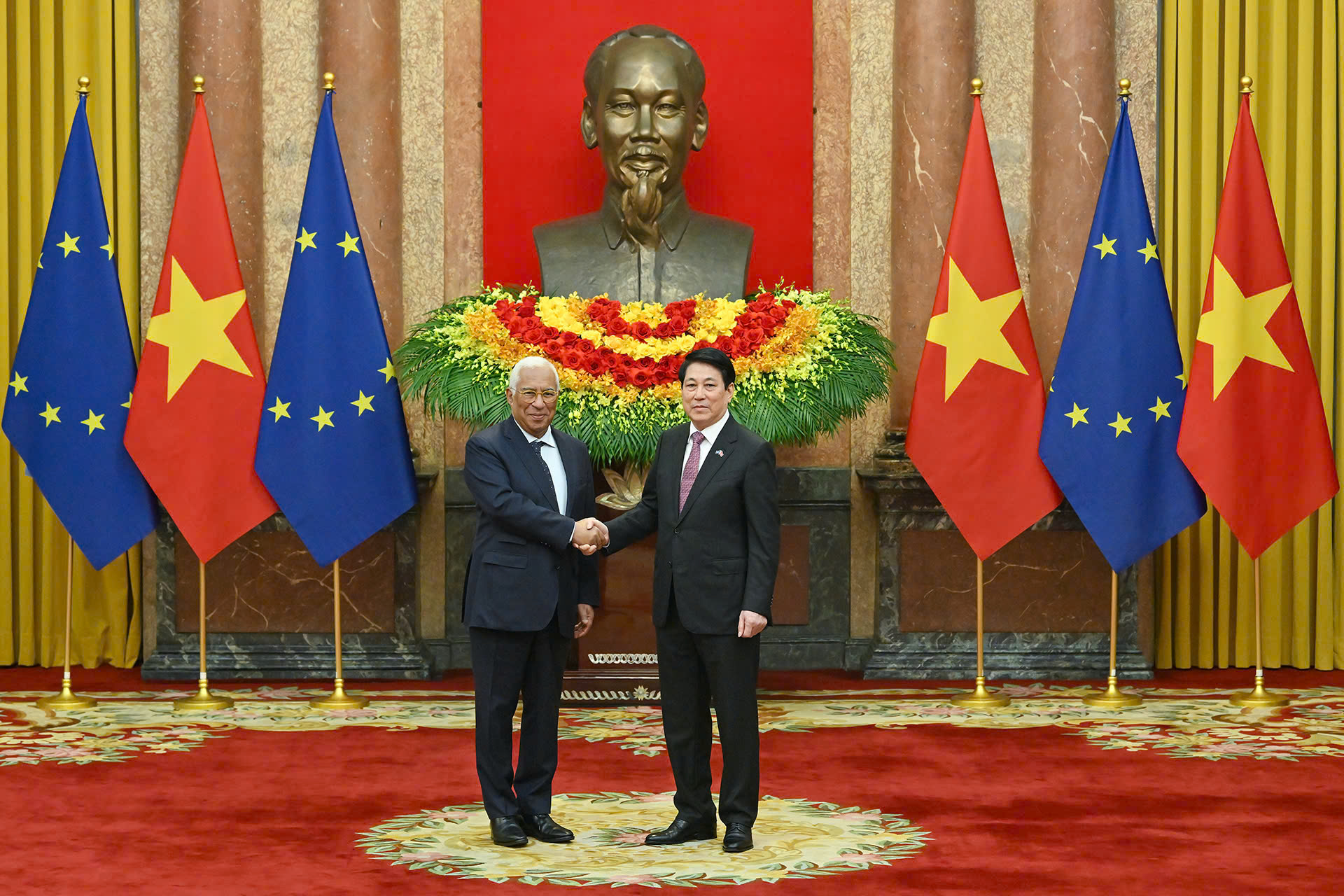 Việt Nam và EU nâng cấp quan hệ lên Đối tác chiến lược toàn diện- Ảnh 1. Việt Nam và EU nâng cấp quan hệ lên Đối tác chiến lược toàn diện- Ảnh 1.