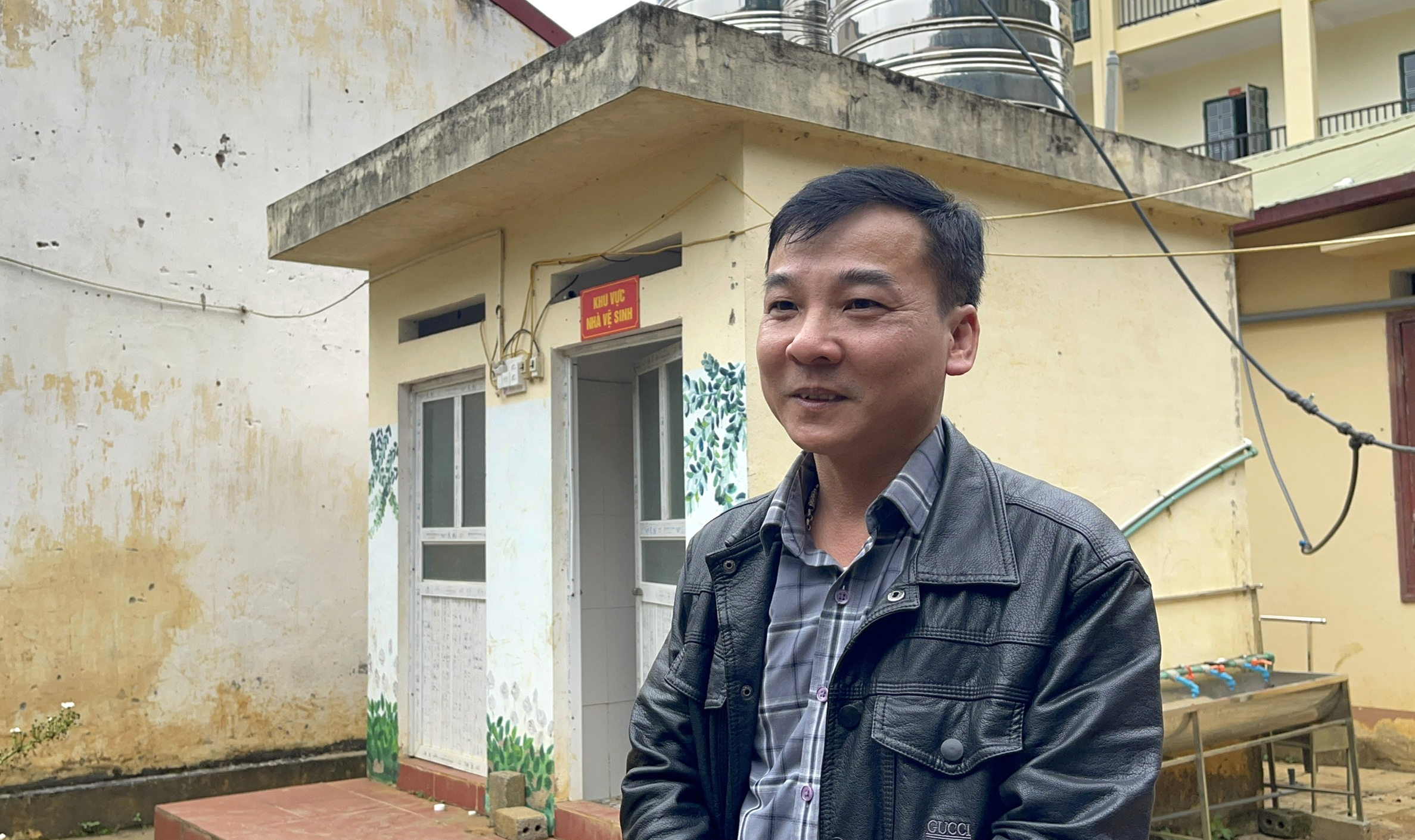 Dấu ấn Thanh Ni&ecirc;n ở bi&ecirc;n cương Tổ quốc: Giải 'cơn kh&aacute;t' cho thầy tr&ograve; v&ugrave;ng bi&ecirc;n - Ảnh 4.