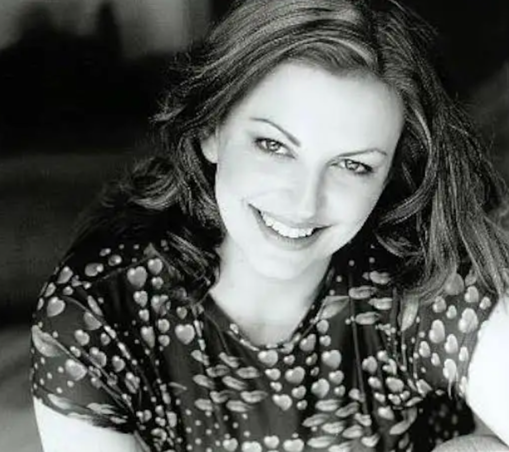 Nữ diễn viên muốn được trợ tử sau 34 năm chữa bệnh tâm thần không khỏi- Ảnh 3.