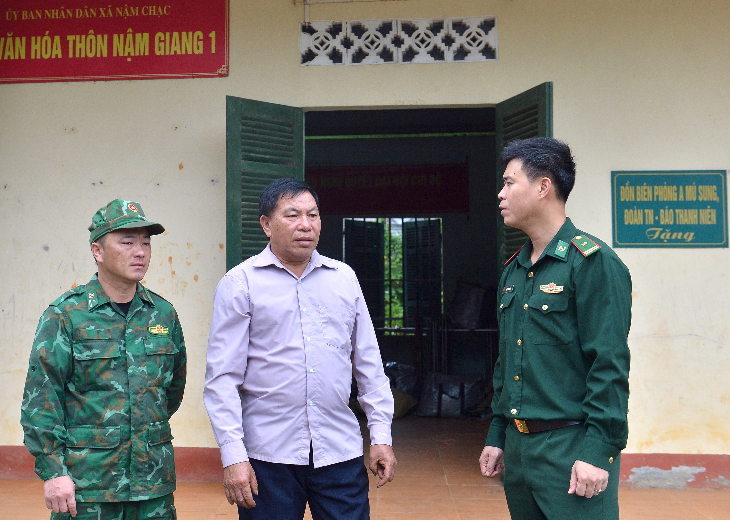 Dấu ấn Thanh Niên nơi biên cương Tổ quốc: 'Pháo đài' che chở bản làng - Ảnh 2.