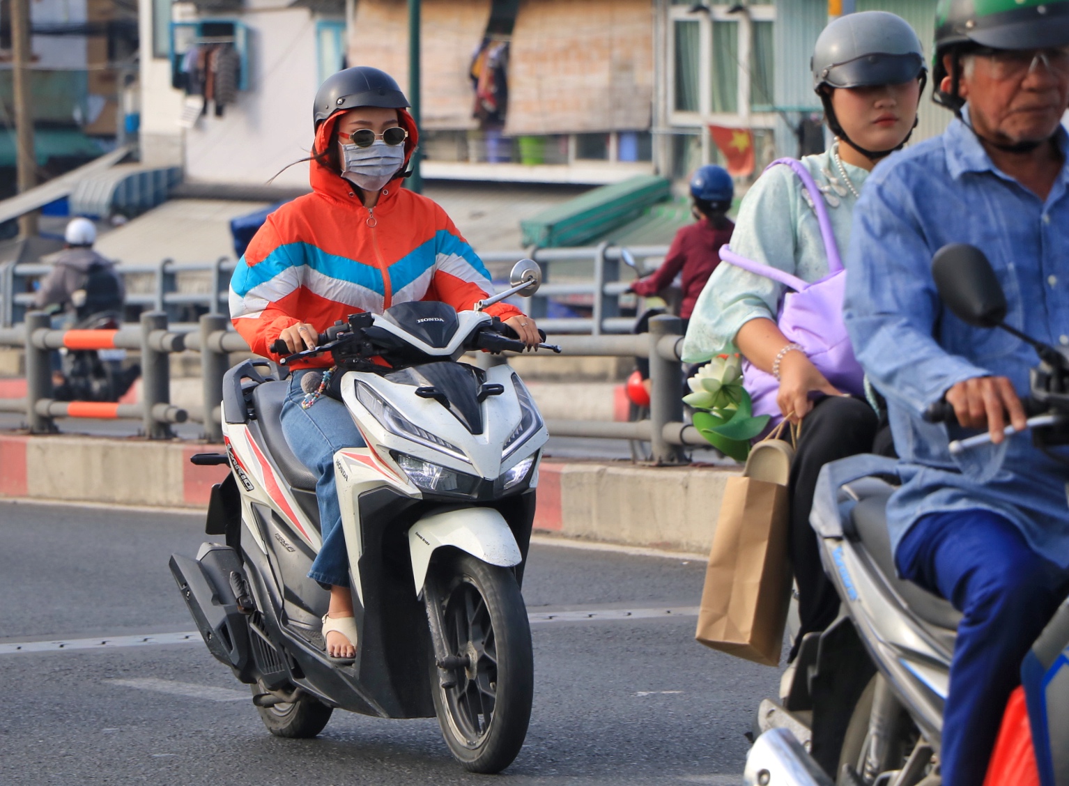 Ngày thứ ba nghỉ Tết Dương lịch 2026: Bất ngờ đường phố trung tâm TP.HCM- Ảnh 8. Ngày thứ ba nghỉ Tết Dương lịch 2026: Bất ngờ đường phố trung tâm TP.HCM- Ảnh 8.