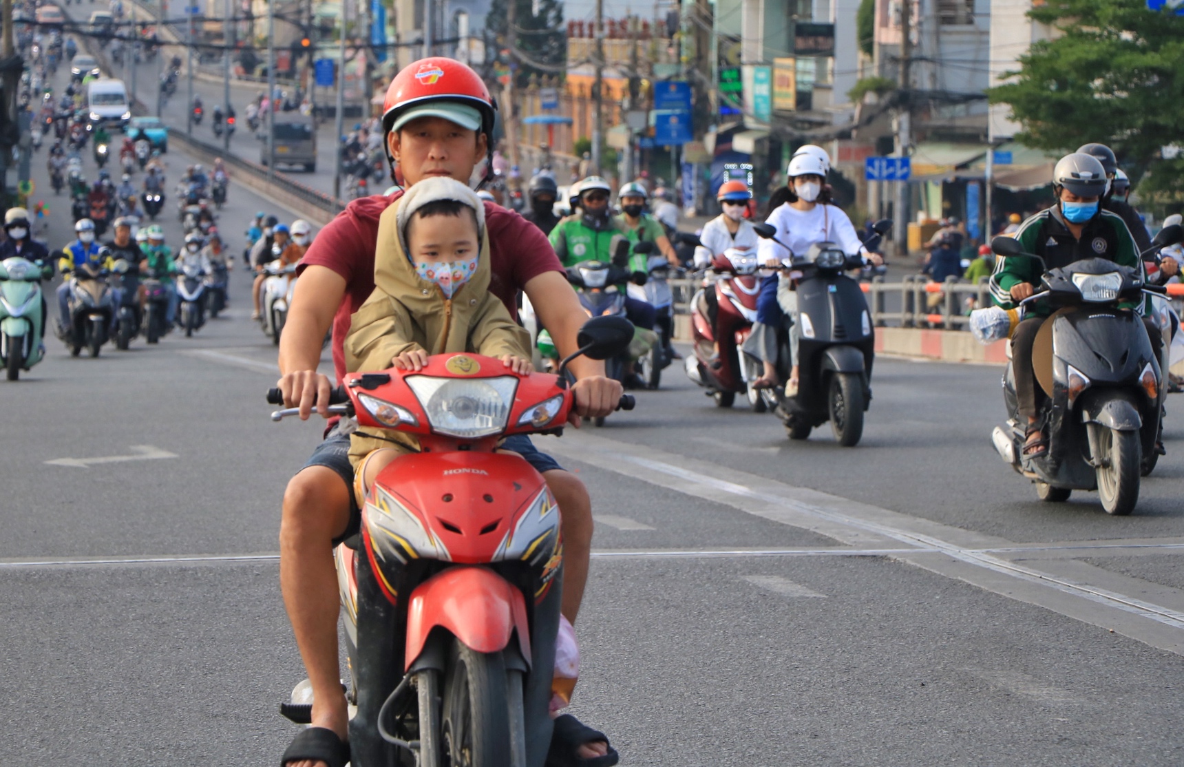 Ngày thứ ba nghỉ Tết Dương lịch 2026: Bất ngờ đường phố trung tâm TP.HCM- Ảnh 10. Ngày thứ ba nghỉ Tết Dương lịch 2026: Bất ngờ đường phố trung tâm TP.HCM- Ảnh 10.