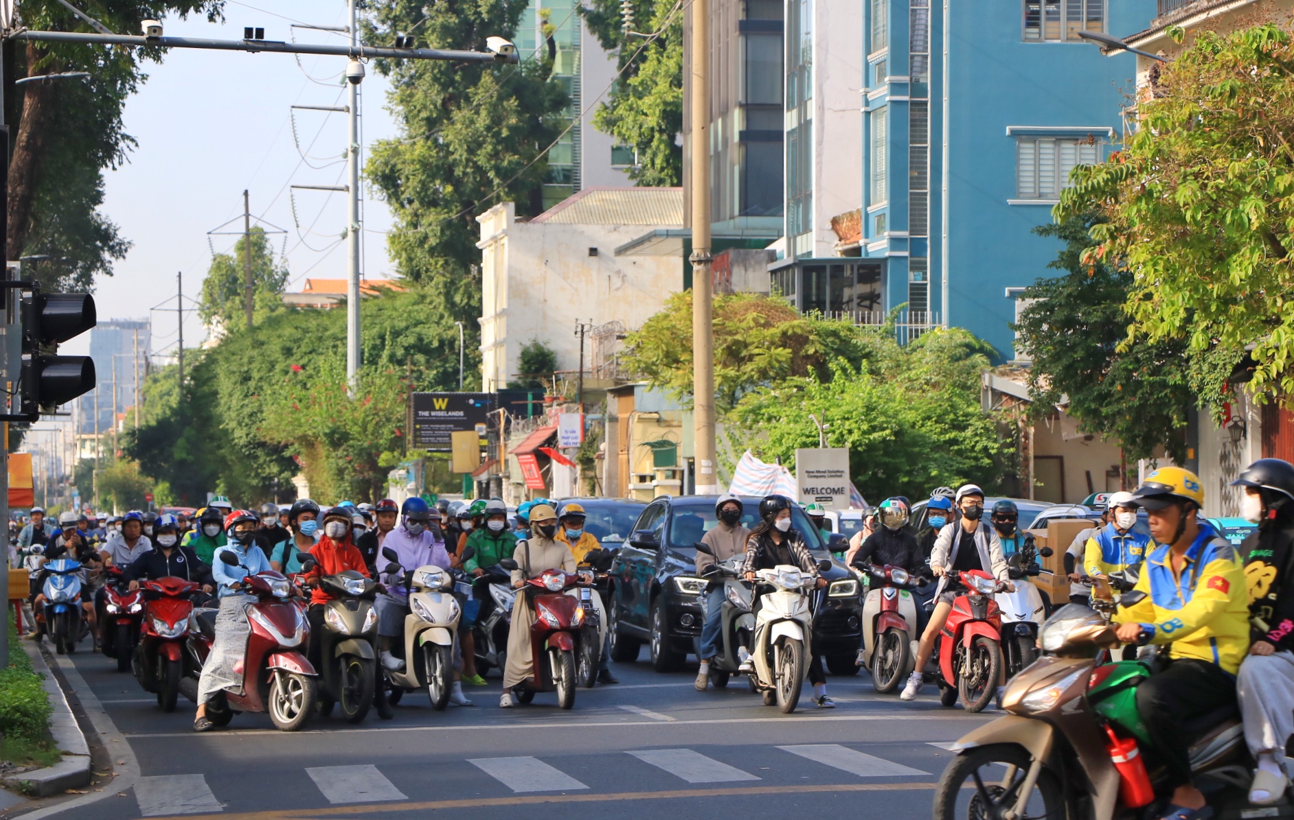 Ngày thứ ba nghỉ Tết Dương lịch 2026: Bất ngờ đường phố trung tâm TP.HCM- Ảnh 1. Ngày thứ ba nghỉ Tết Dương lịch 2026: Bất ngờ đường phố trung tâm TP.HCM- Ảnh 1.