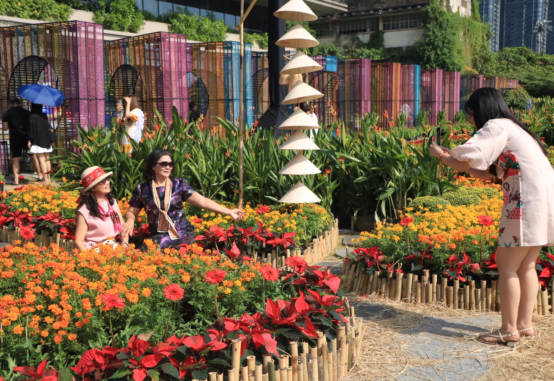 Lịch nghỉ Tết Nguyên đán Bính Ngọ 9 ngày liên tục: Còn mấy ngày nữa được nghỉ? - Ảnh 1.