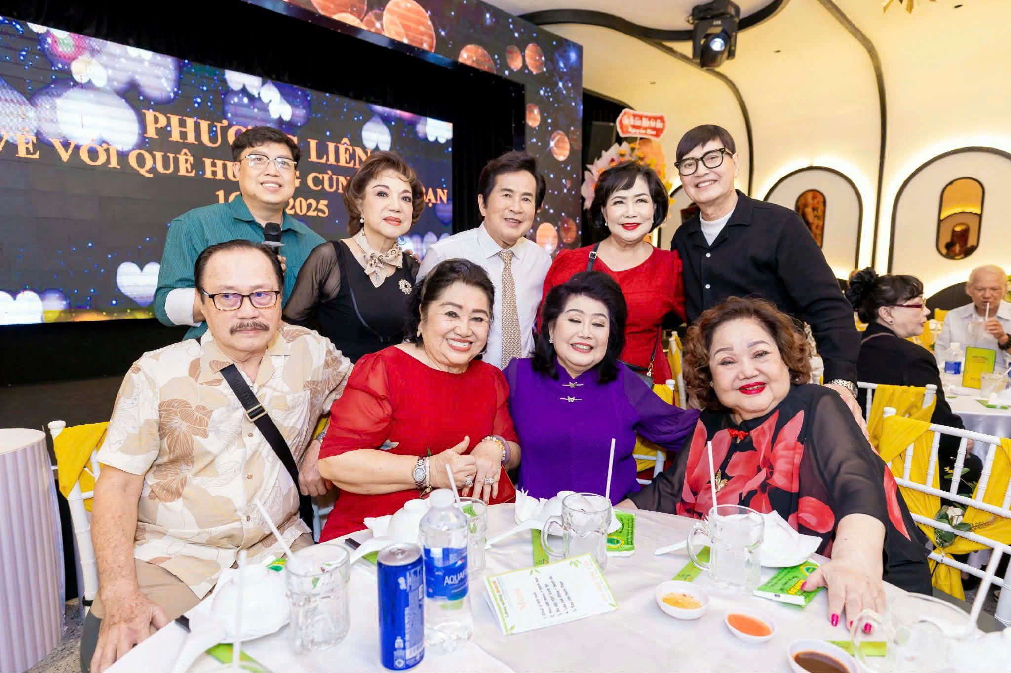 NSND Lệ Thủy tiết lộ mối duyên thân thiết với nghệ sĩ Phượng Liên - Ảnh 1.