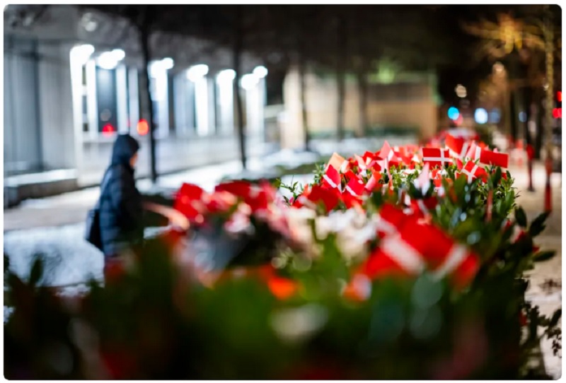 Đại sứ quán Mỹ gỡ cờ tưởng niệm binh sĩ Đan Mạch, cựu chiến binh nổi giận - Ảnh 1.