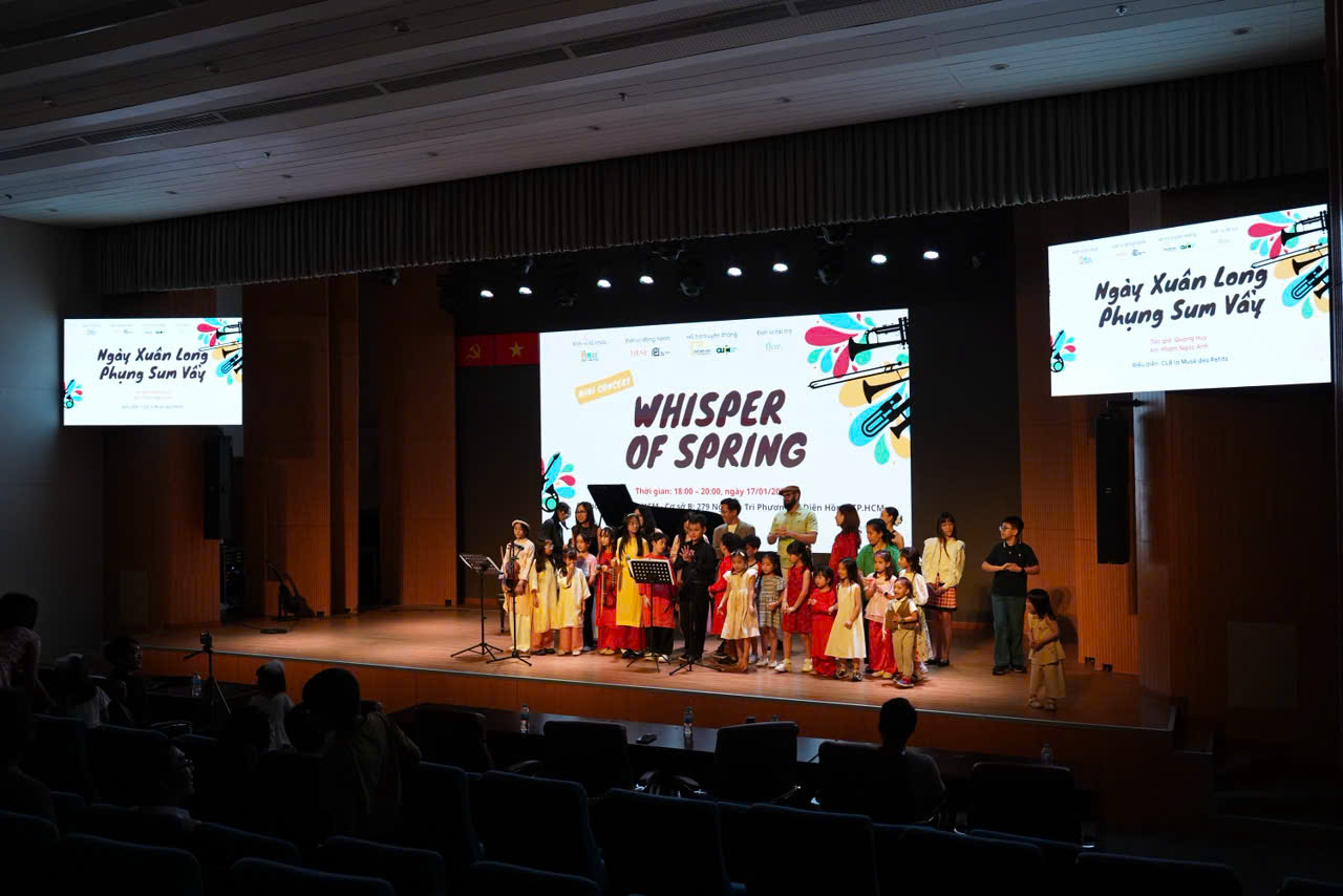 Trước tết, nhiều ng&agrave;y hội nghệ thuật lấp l&aacute;nh của học sinh, sinh vi&ecirc;n TP.HCM- Ảnh 11.