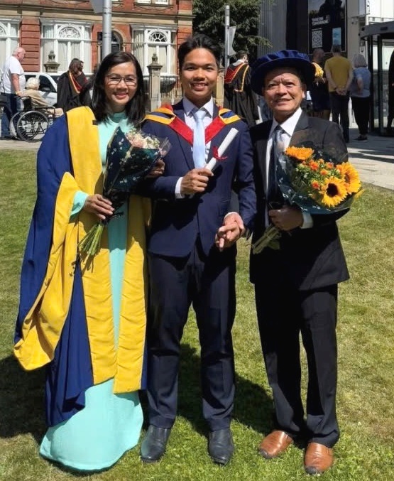 Tiến sĩ trẻ Nguyễn Hoàng Nguyên tỏa sáng tại Anh quốc với hành trình đầy cảm hứng - Ảnh 5.