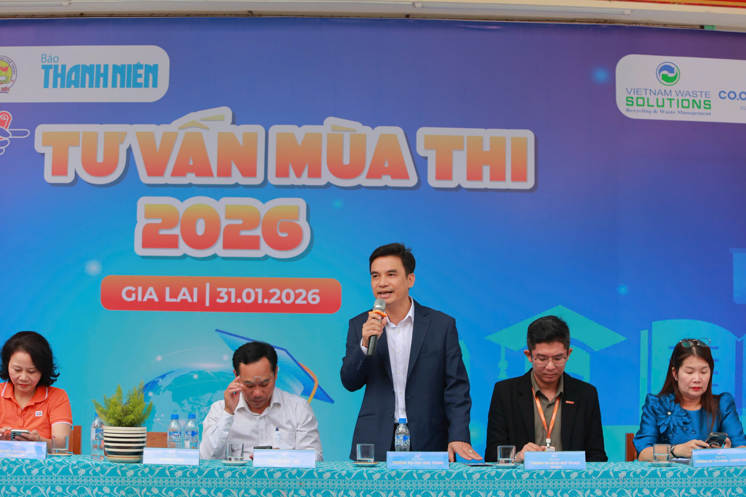 'Nóng' với những câu hỏi về tuyển sinh đại học 2026- Ảnh 29. 'Nóng' với những câu hỏi về tuyển sinh đại học 2026- Ảnh 29.