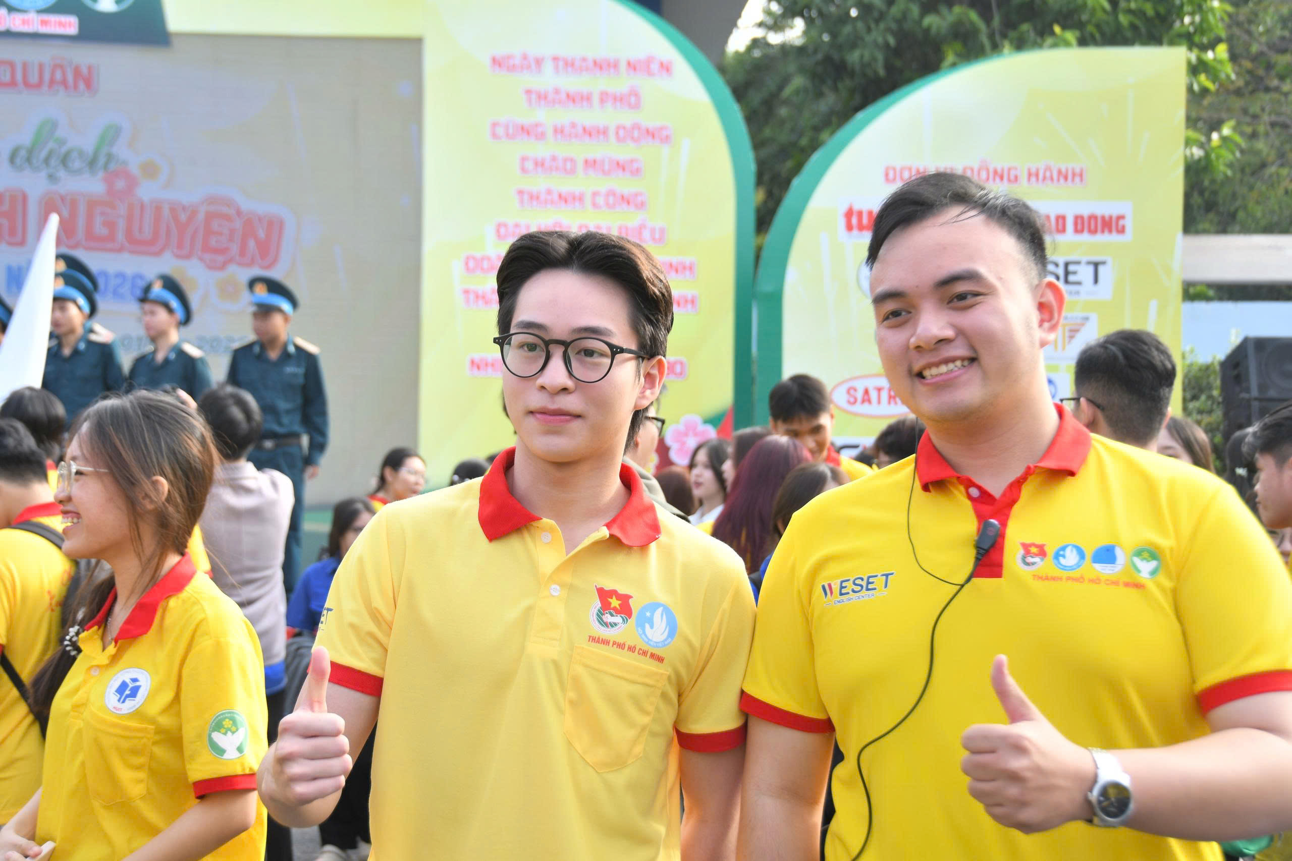 Ch&agrave;ng vận động vi&ecirc;n khiến c&aacute;c fan girl h&ograve; reo: &lsquo;Đẹp trai qu&aacute; anh ơi!&rsquo;- Ảnh 8.