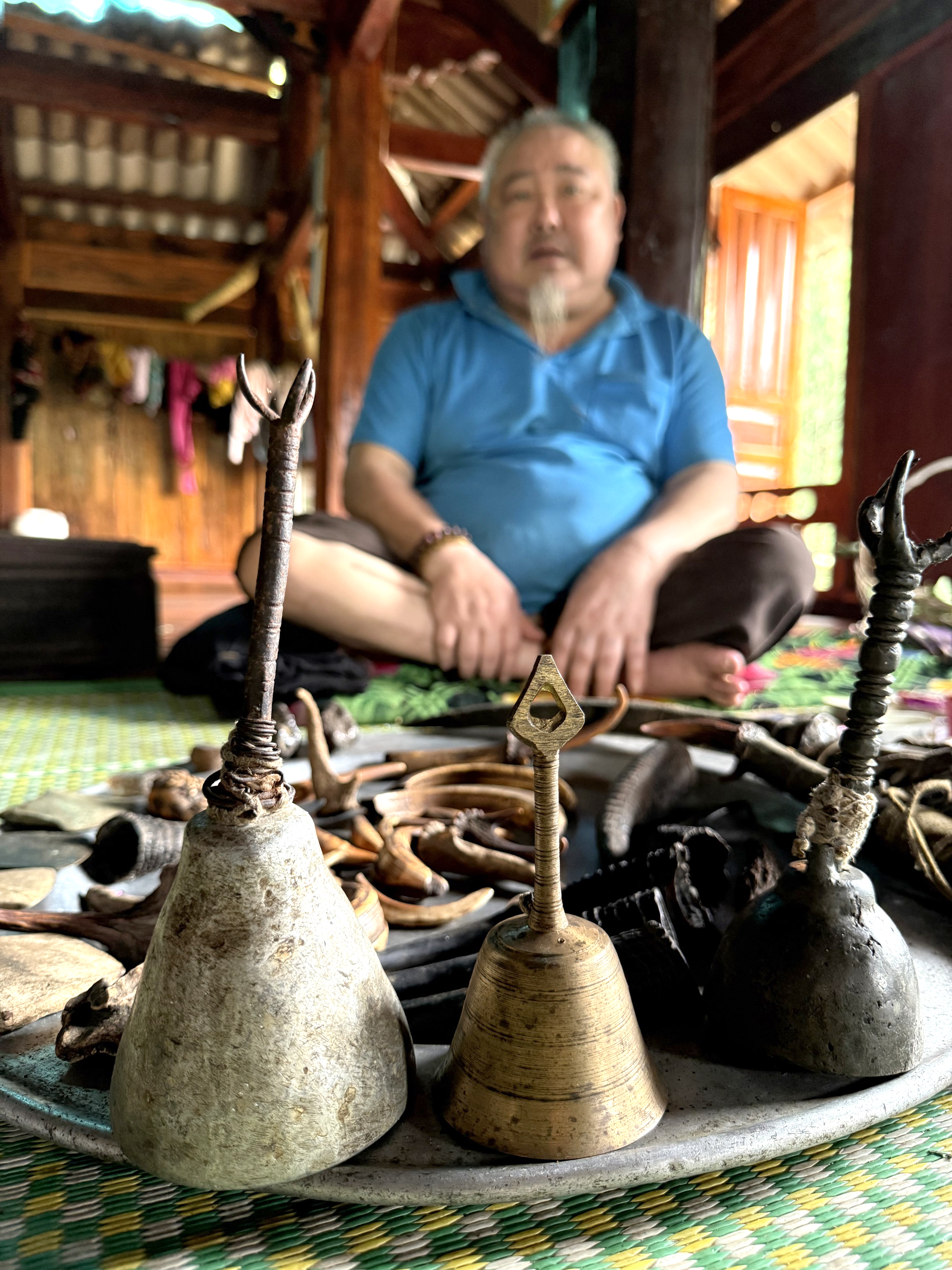 Thầy mo Mường và túi Khót bí ẩn  - Ảnh 3.