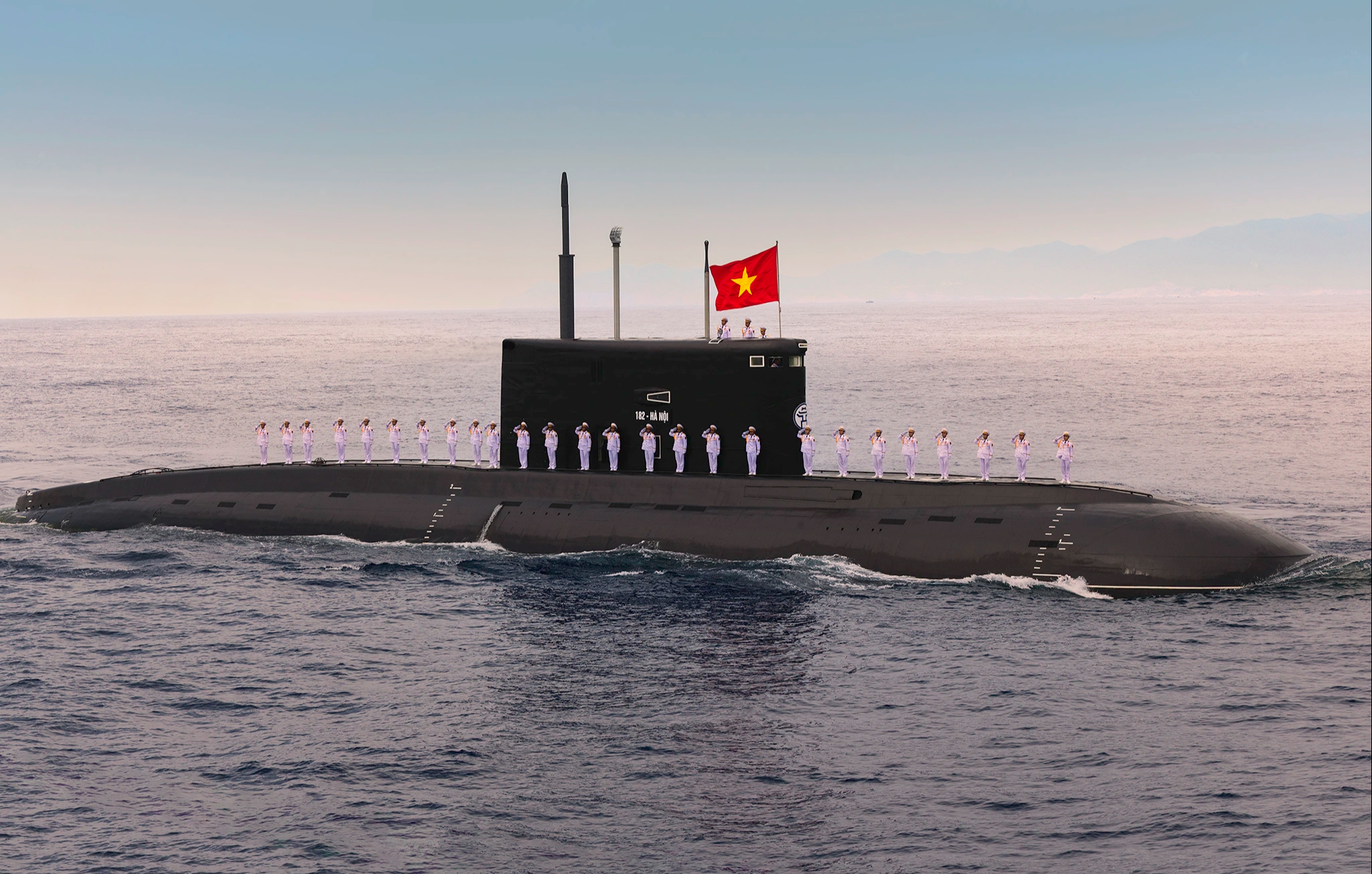 Điểm đặc biệt của các loại vũ khí, phương tiện giúp Hải quân Việt Nam hiện đại- Ảnh 2.