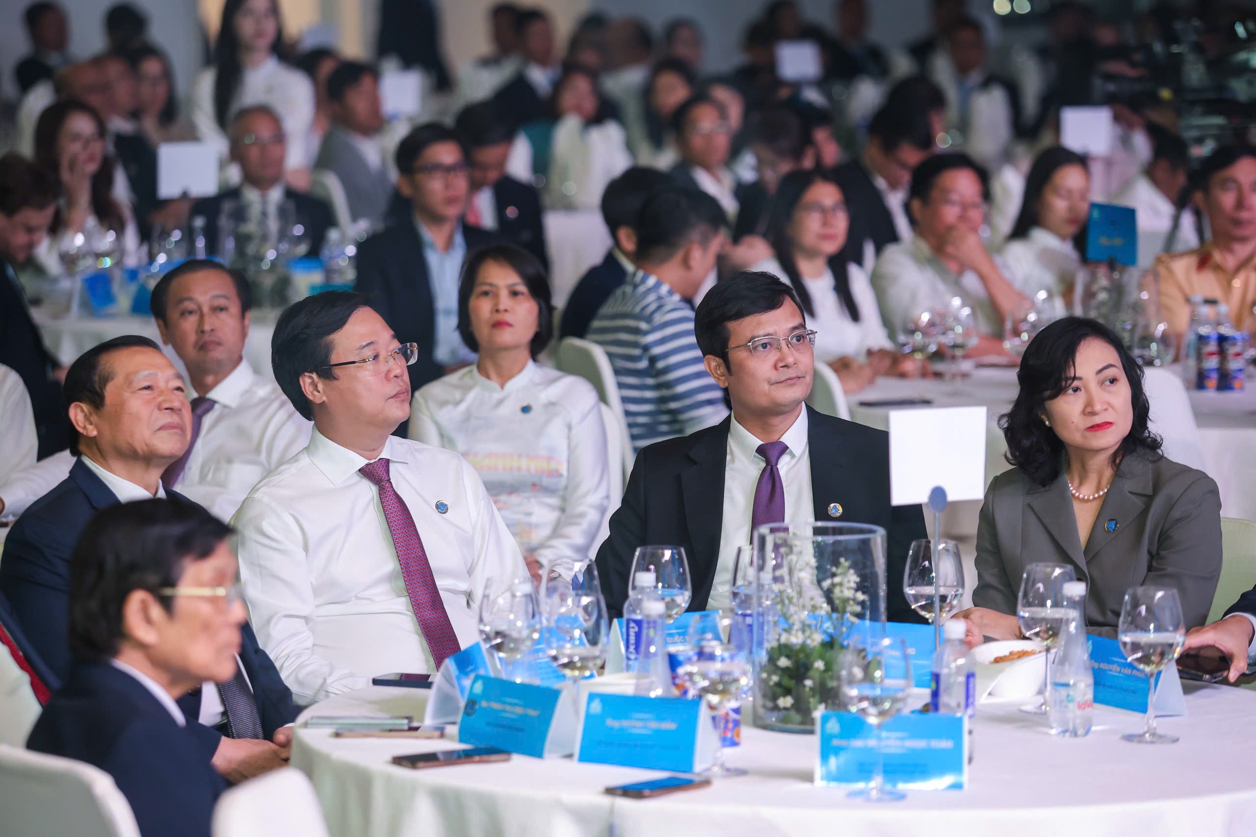 Báo Thanh Niên kỷ niệm 40 năm ngày phát hành số đầu tiên- Ảnh 20. Báo Thanh Niên kỷ niệm 40 năm ngày phát hành số đầu tiên- Ảnh 20.