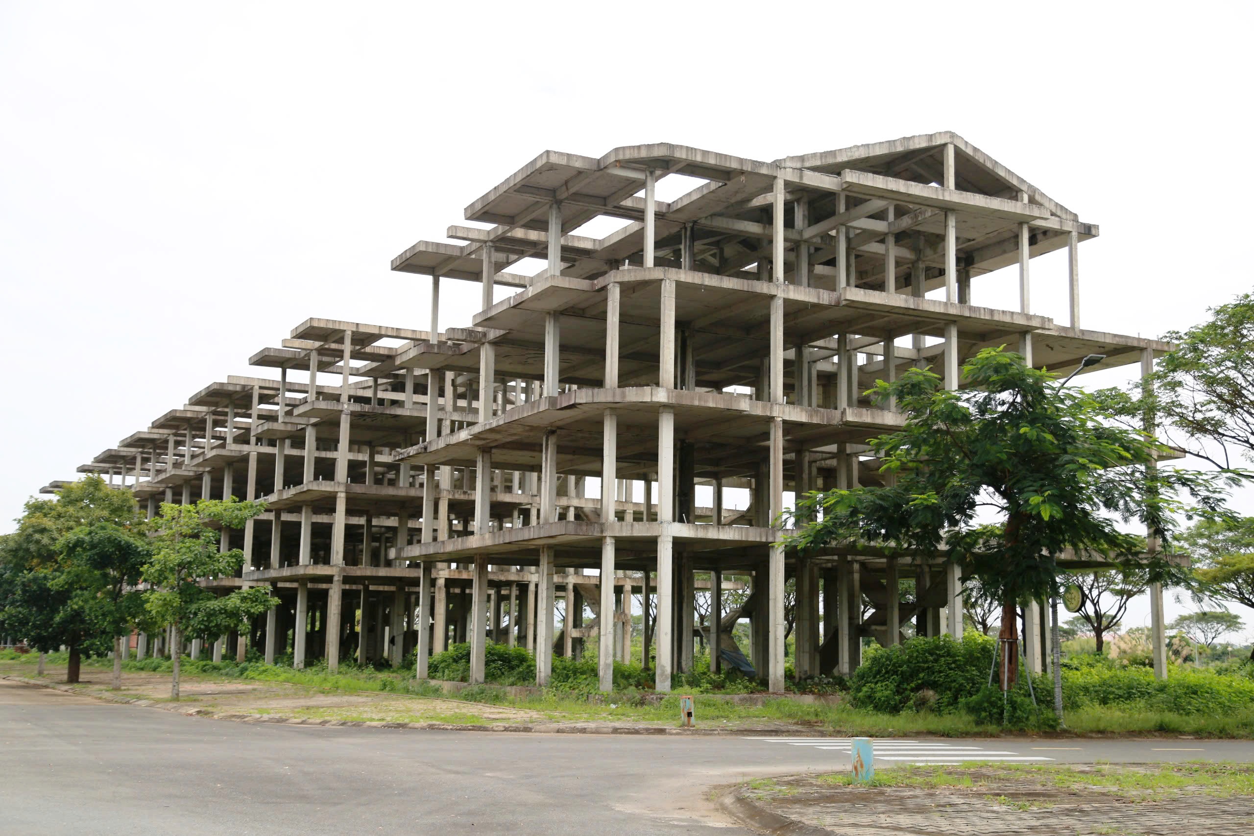 Cận cảnh khu đô thị gần 4.500 tỉ đồng ở Đà Nẵng dính hàng loạt vi phạm- Ảnh 18. Cận cảnh khu đô thị gần 4.500 tỉ đồng ở Đà Nẵng dính hàng loạt vi phạm- Ảnh 18.