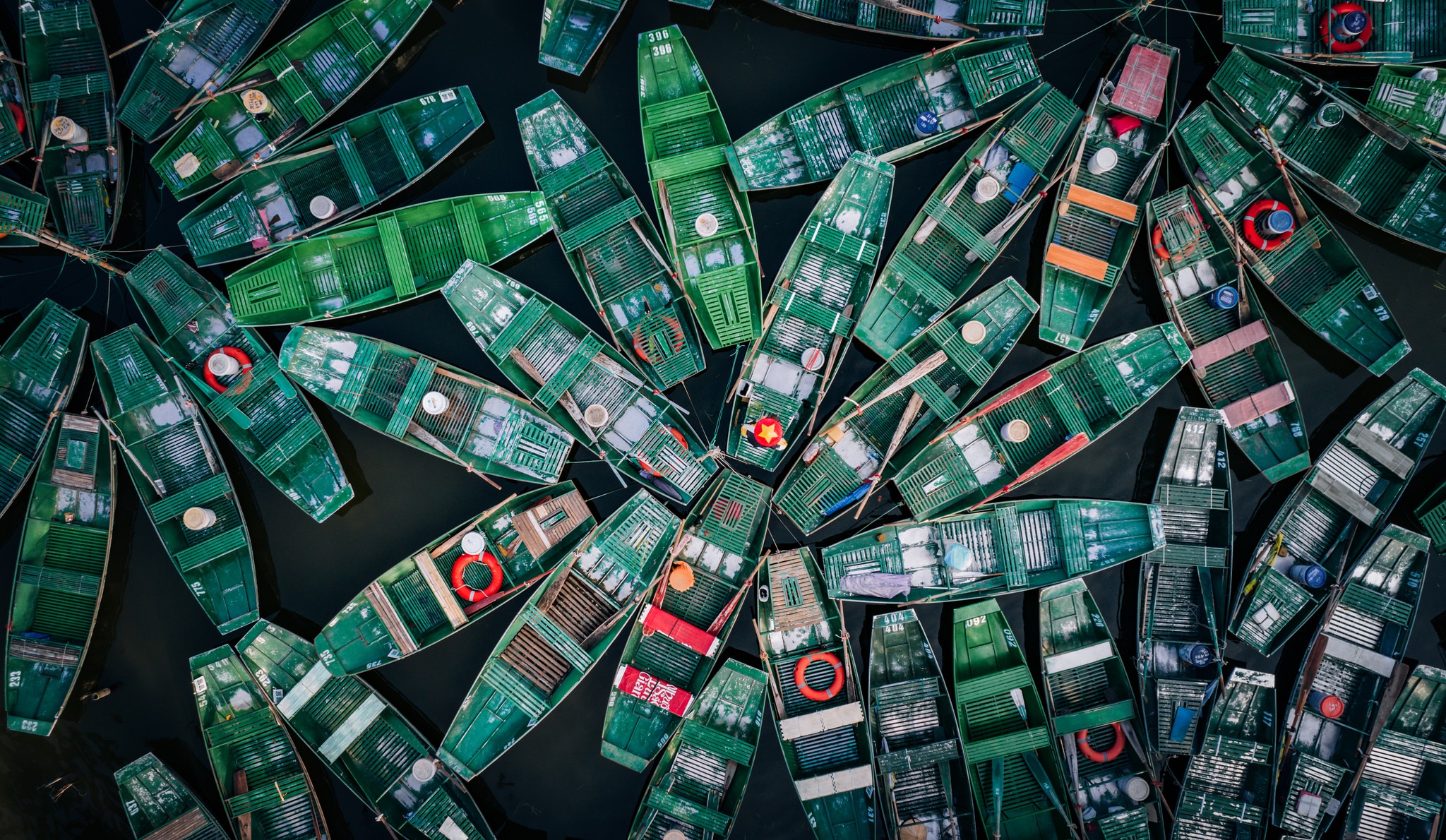 62 ng&agrave;y xuy&ecirc;n Việt, ch&agrave;ng trai g&acirc;y ấn tượng với những bức ảnh đẹp như tranh - Ảnh 12.