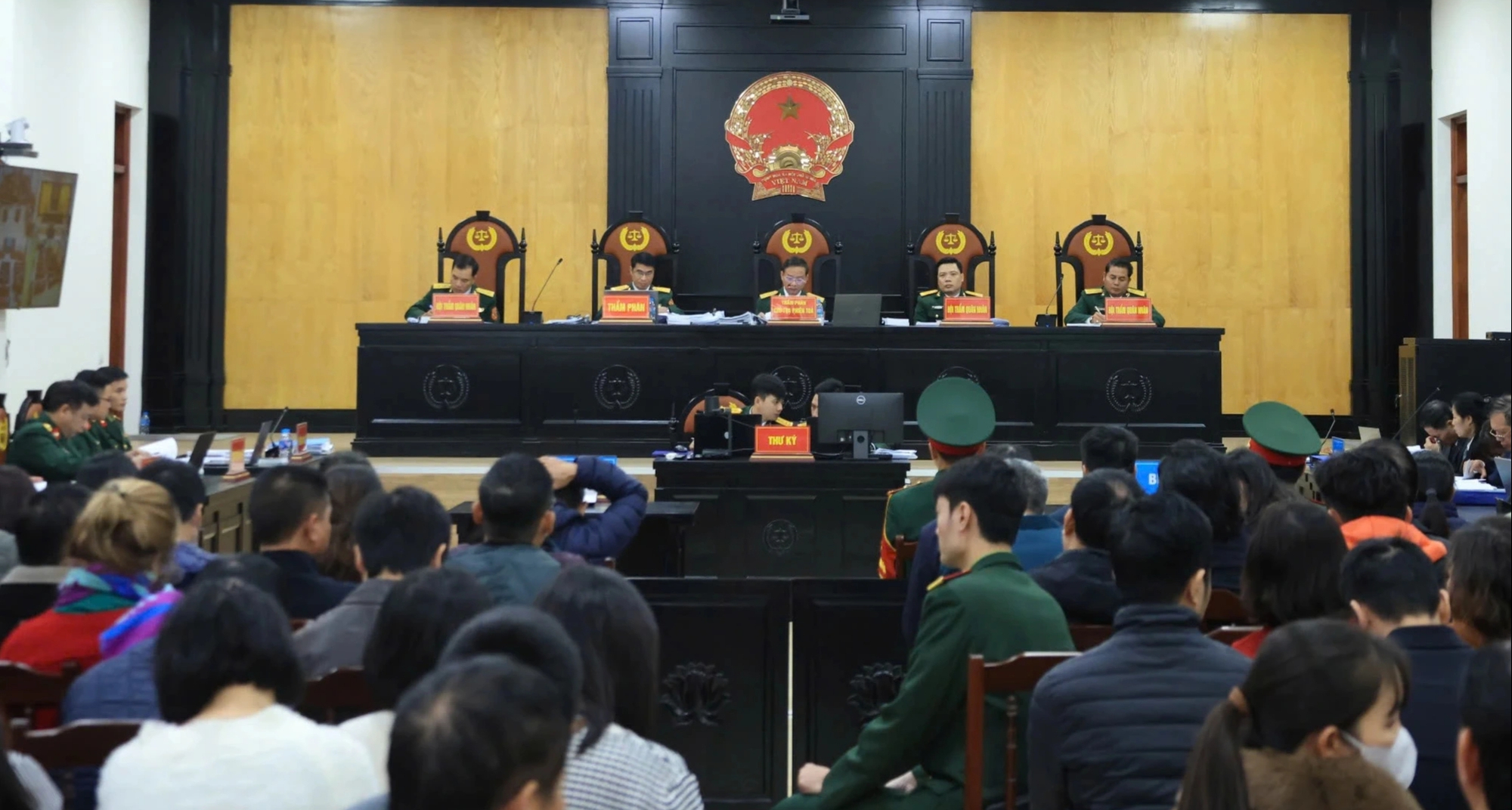 2 cựu thiếu tướng quân đội khai gì về sai phạm dự án sân bay Nha Trang? - Ảnh 1.