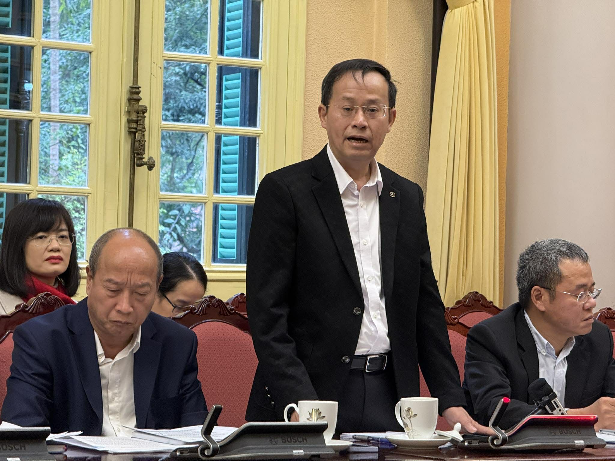 Bộ Tài chính nói về thời điểm, ngưỡng thu thuế 0,1% với giao dịch vàng miếng- Ảnh 1.