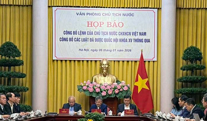 Bộ Tài chính nói về thời điểm, ngưỡng thu thuế 0,1% với giao dịch vàng miếng- Ảnh 2.