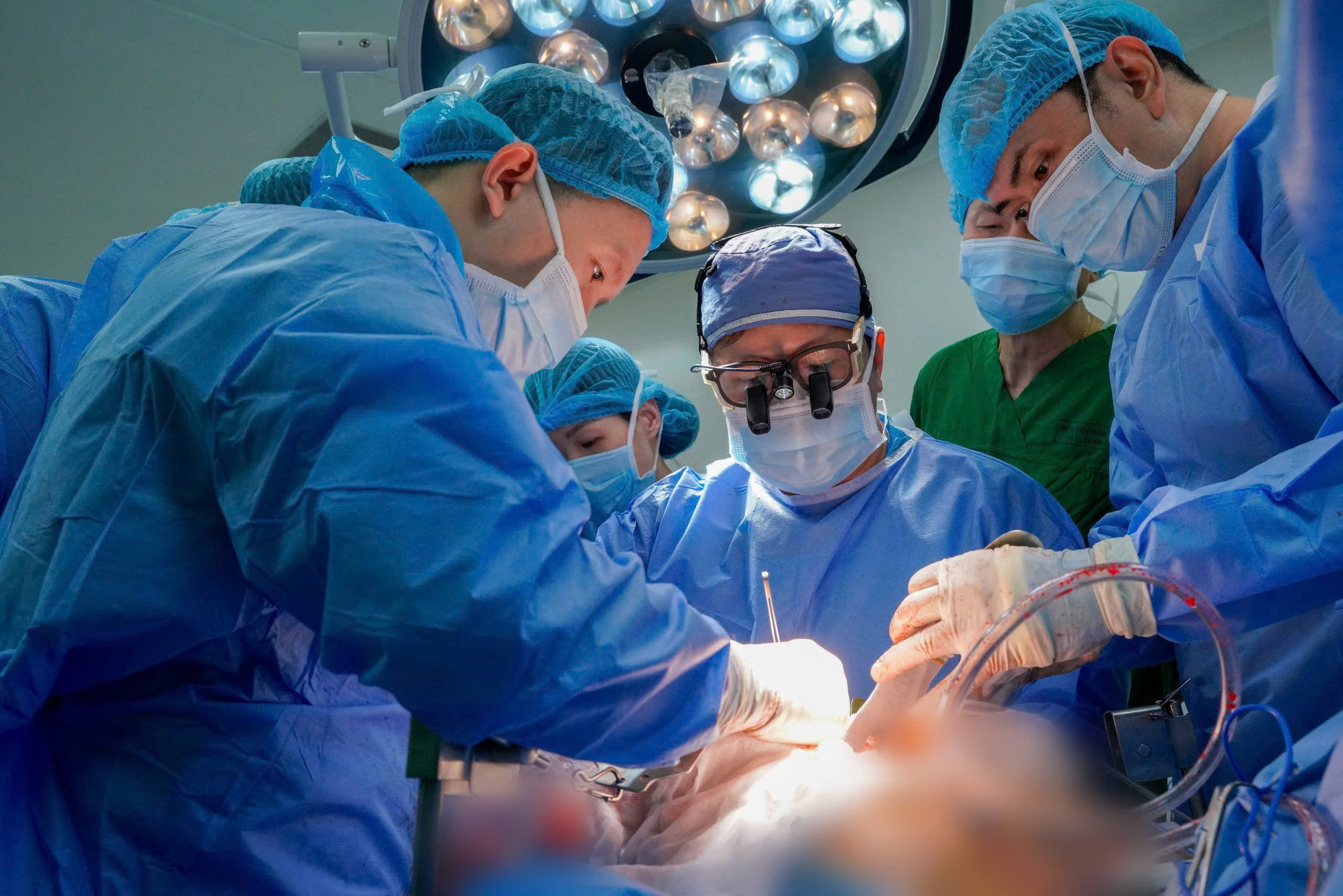 - Ảnh 2. - Ảnh 2.