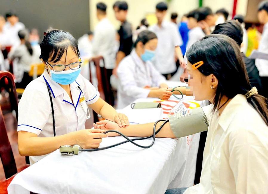 Đồng Nai hỗ trợ 100% bảo hiểm y tế cho nhiều nhóm đối tượng- Ảnh 1.