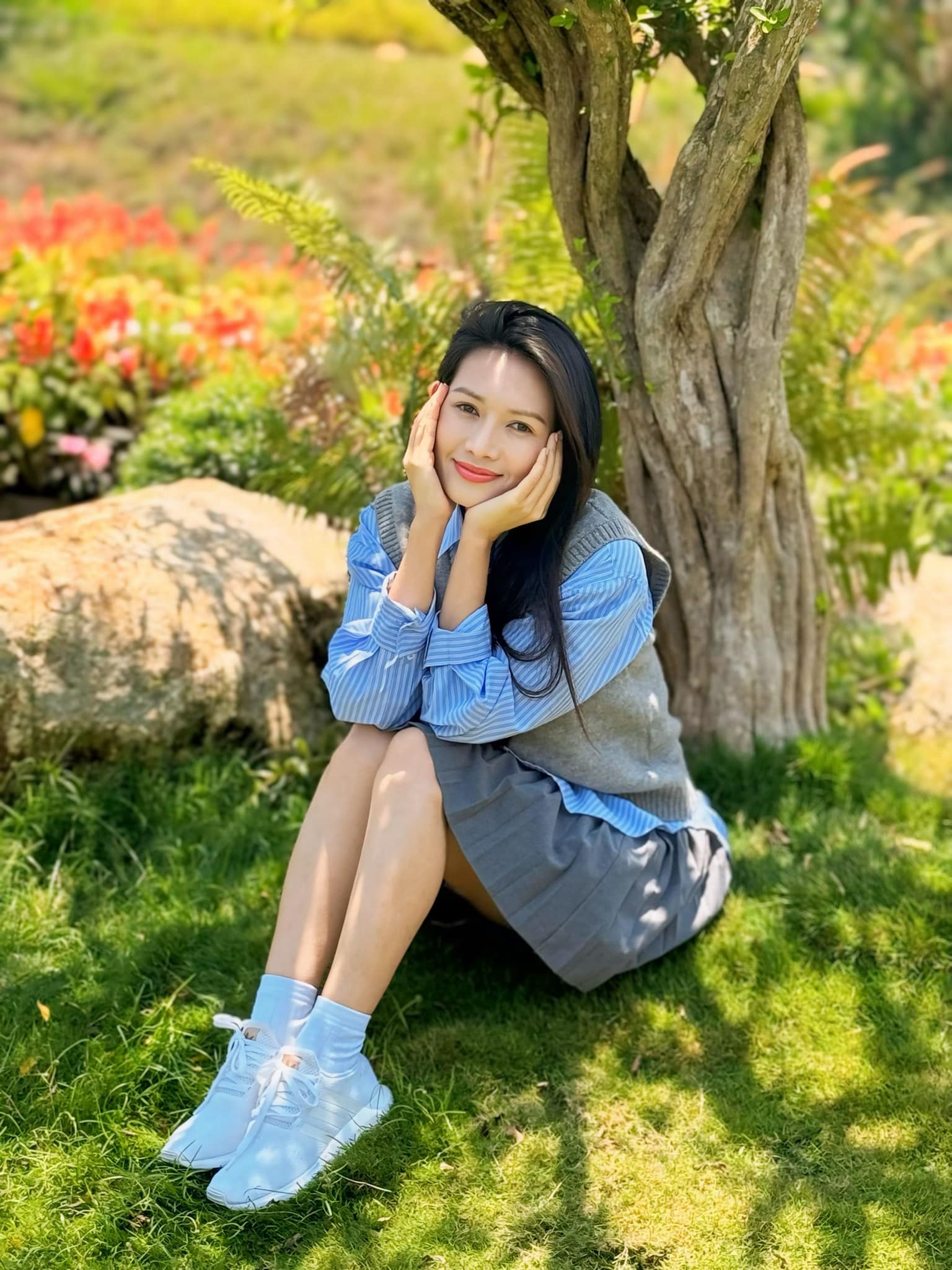 - Ảnh 4. - Ảnh 4.