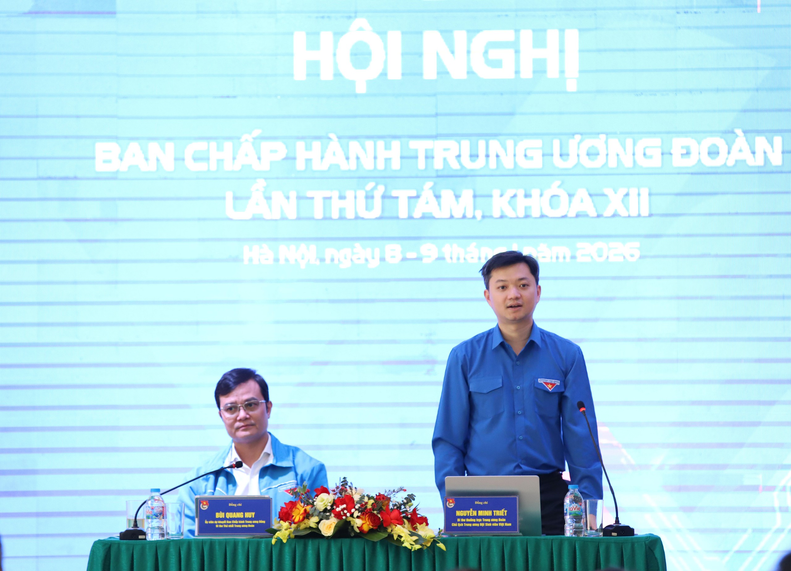 Sự kiện Đo&agrave;n thanh ni&ecirc;n 2025 đạt hơn 10 tỉ lượt xem g&acirc;y sốt cộng đồng mạng - Ảnh 4.