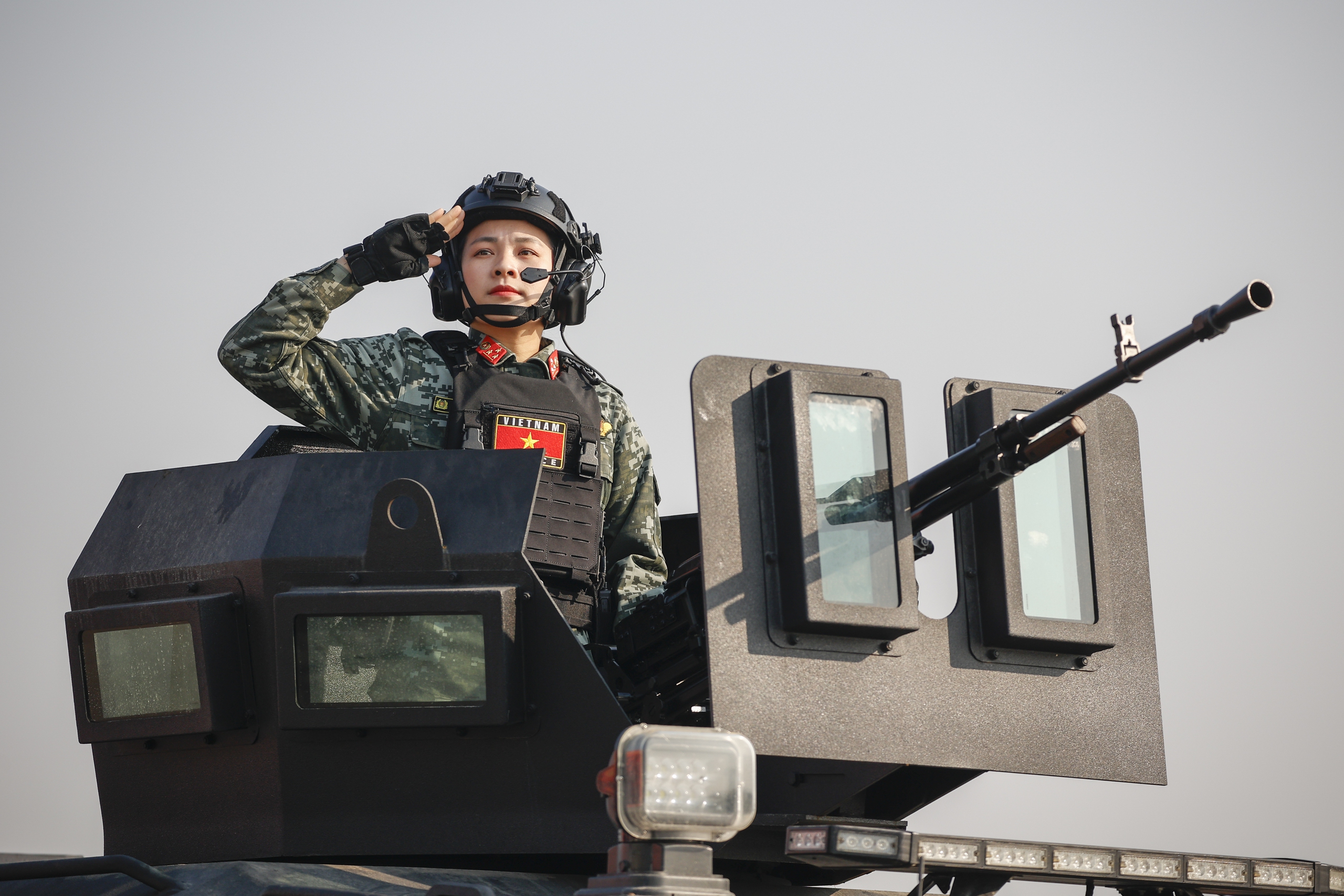 Lực lượng tinh nhuệ và khí tài hiện đại bảo vệ đại hội đảng lần thứ XIV - Ảnh 6. Lực lượng tinh nhuệ và khí tài hiện đại bảo vệ đại hội đảng lần thứ XIV - Ảnh 6.