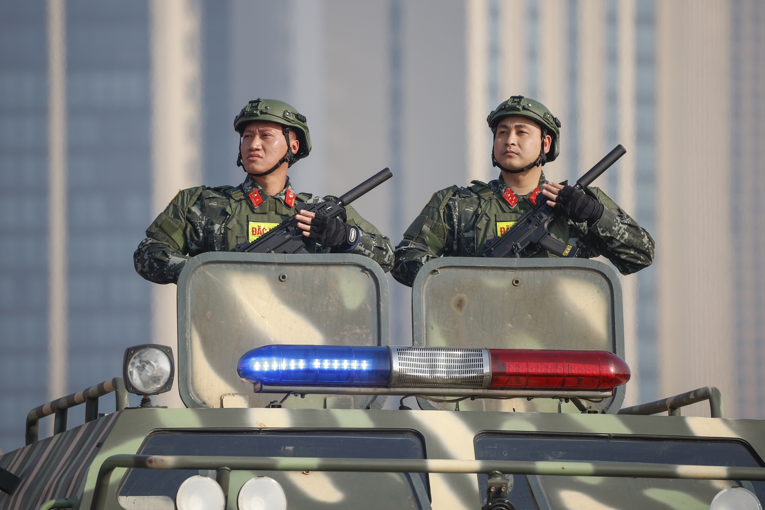 Lực lượng tinh nhuệ và khí tài hiện đại bảo vệ đại hội đảng lần thứ XIV - Ảnh 8. Lực lượng tinh nhuệ và khí tài hiện đại bảo vệ đại hội đảng lần thứ XIV - Ảnh 8.