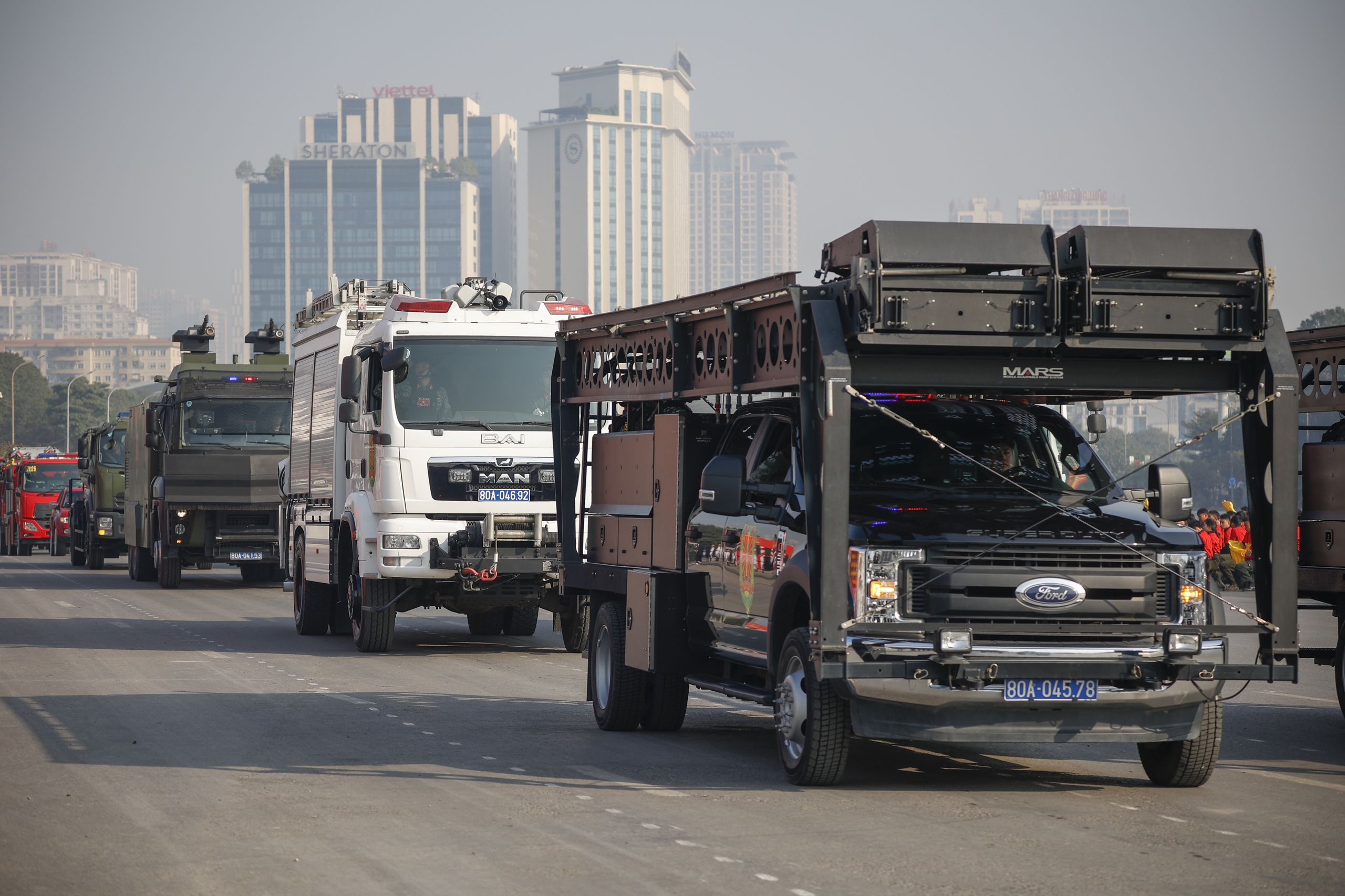 Lực lượng tinh nhuệ và khí tài hiện đại bảo vệ đại hội đảng lần thứ XIV - Ảnh 10. Lực lượng tinh nhuệ và khí tài hiện đại bảo vệ đại hội đảng lần thứ XIV - Ảnh 10.