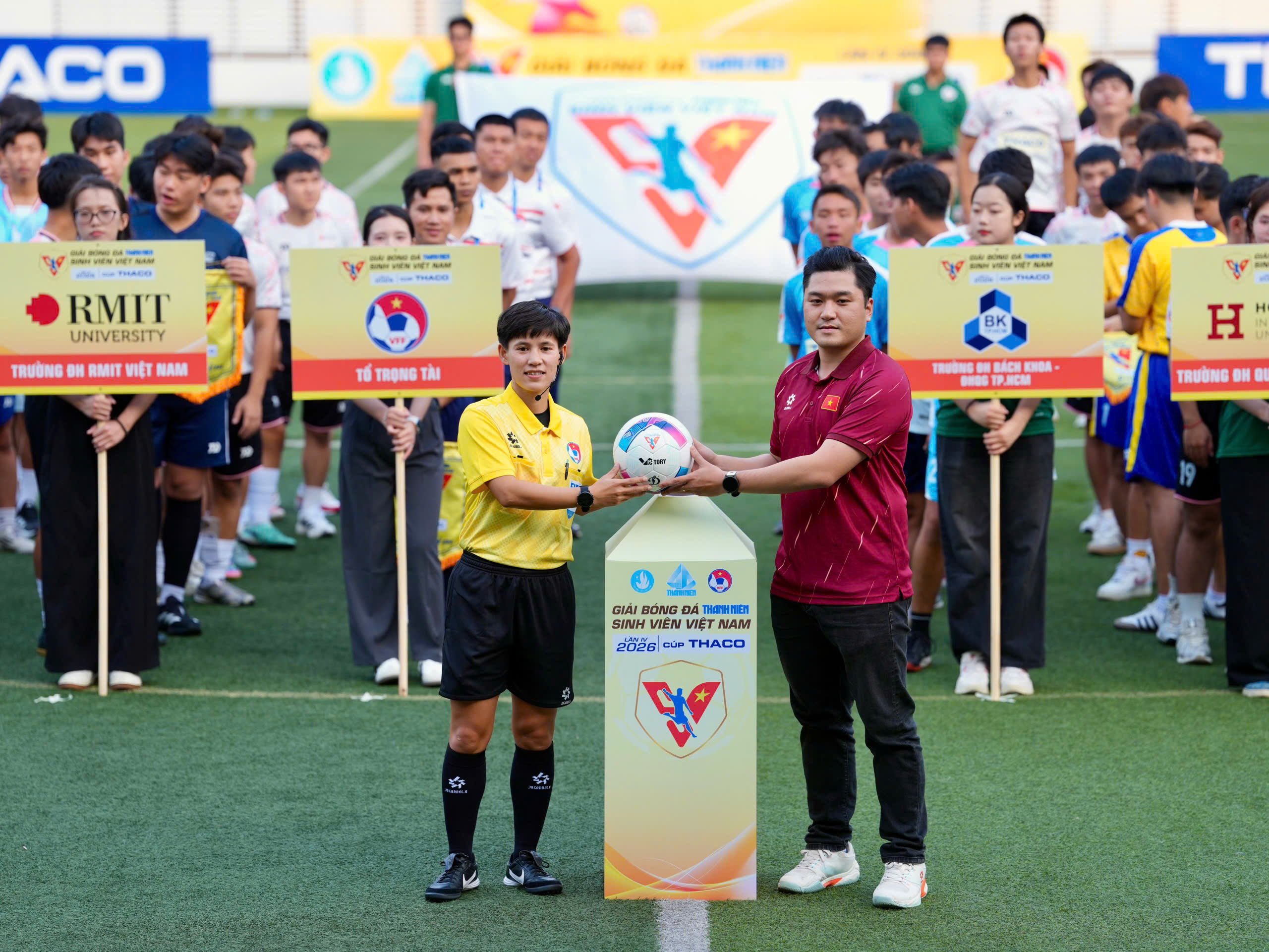 Rực rỡ lễ khai mạc TNSV THACO cup 2026: Ng&agrave;y hội lớn đậm chất sinh vi&ecirc;n, chuy&ecirc;n nghiệp v&agrave; hấp dẫn - Ảnh 6.