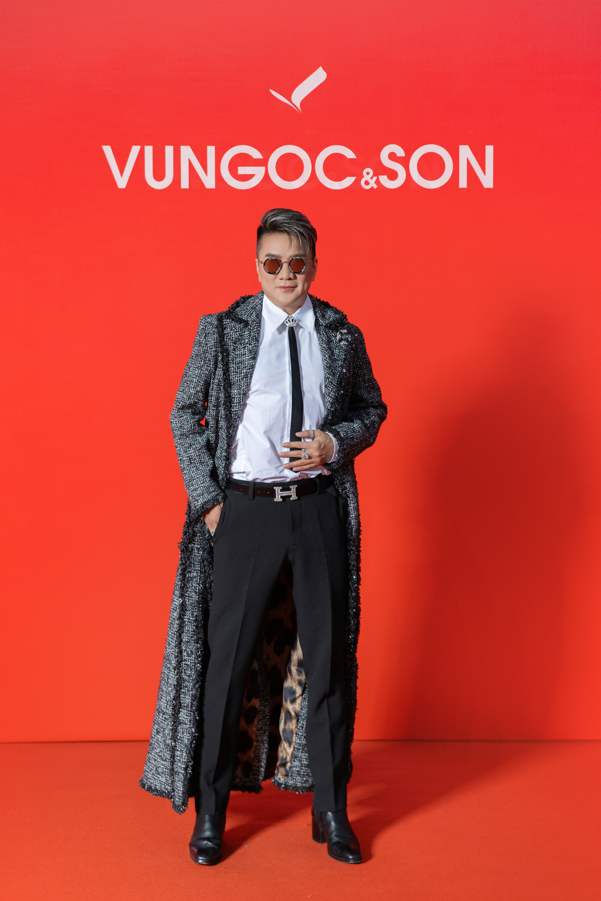 D&agrave;n hoa hậu, &aacute; hậu đọ sắc tại thảm đỏ 'VUNGOC&SON' - Ảnh 3.