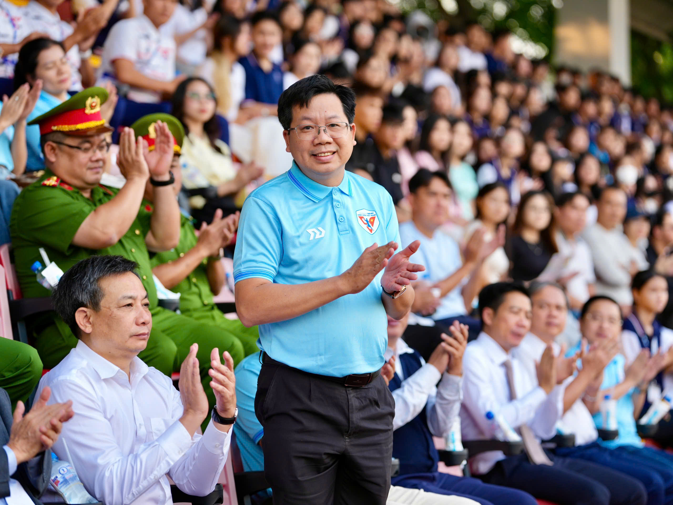 Rực rỡ lễ khai mạc TNSV THACO cup 2026: Ng&agrave;y hội lớn đậm chất sinh vi&ecirc;n, chuy&ecirc;n nghiệp v&agrave; hấp dẫn - Ảnh 11.