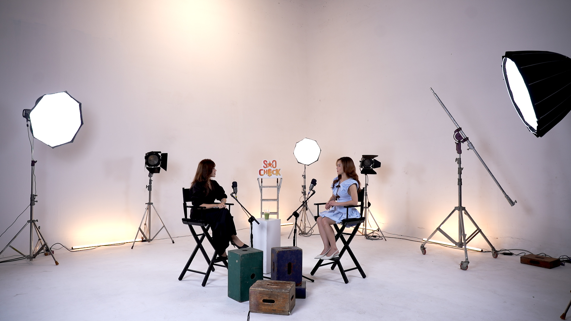 Ca sĩ Hương Tràm: Tôi hết lòng khi yêu - Ảnh 2.