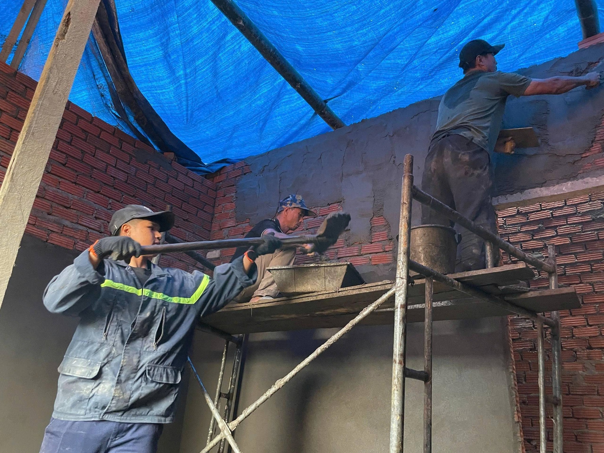 Tổng kết Chiến dịch Quang Trung: Dựng lại mái ấm, lan tỏa niềm tin từ lòng dân - Ảnh 10.