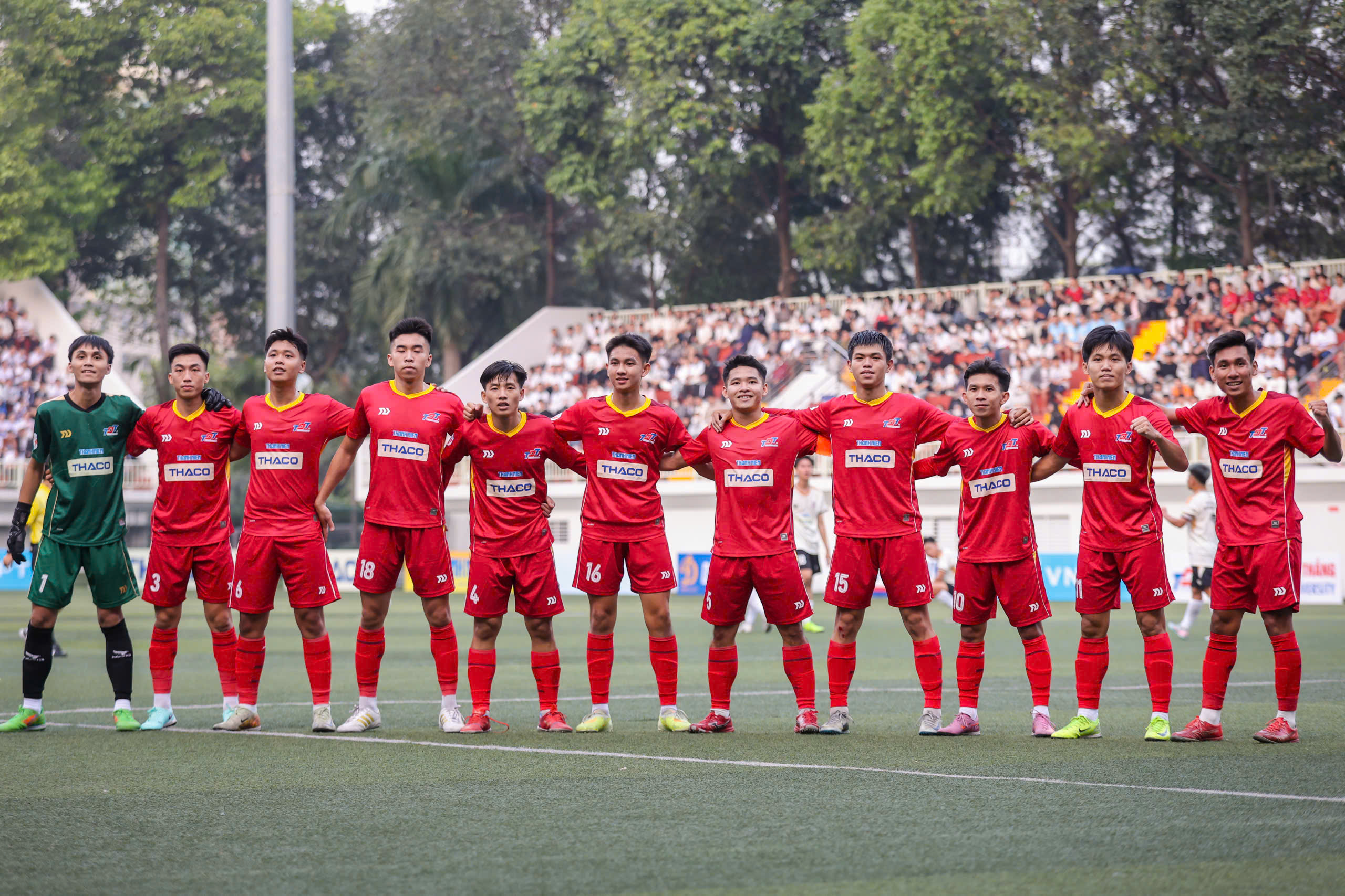 Những h&igrave;nh ảnh đẹp, tr&agrave;n đầy năng lượng tại ng&agrave;y khai mạc TNSV THACO cup 2026 - Ảnh 8.