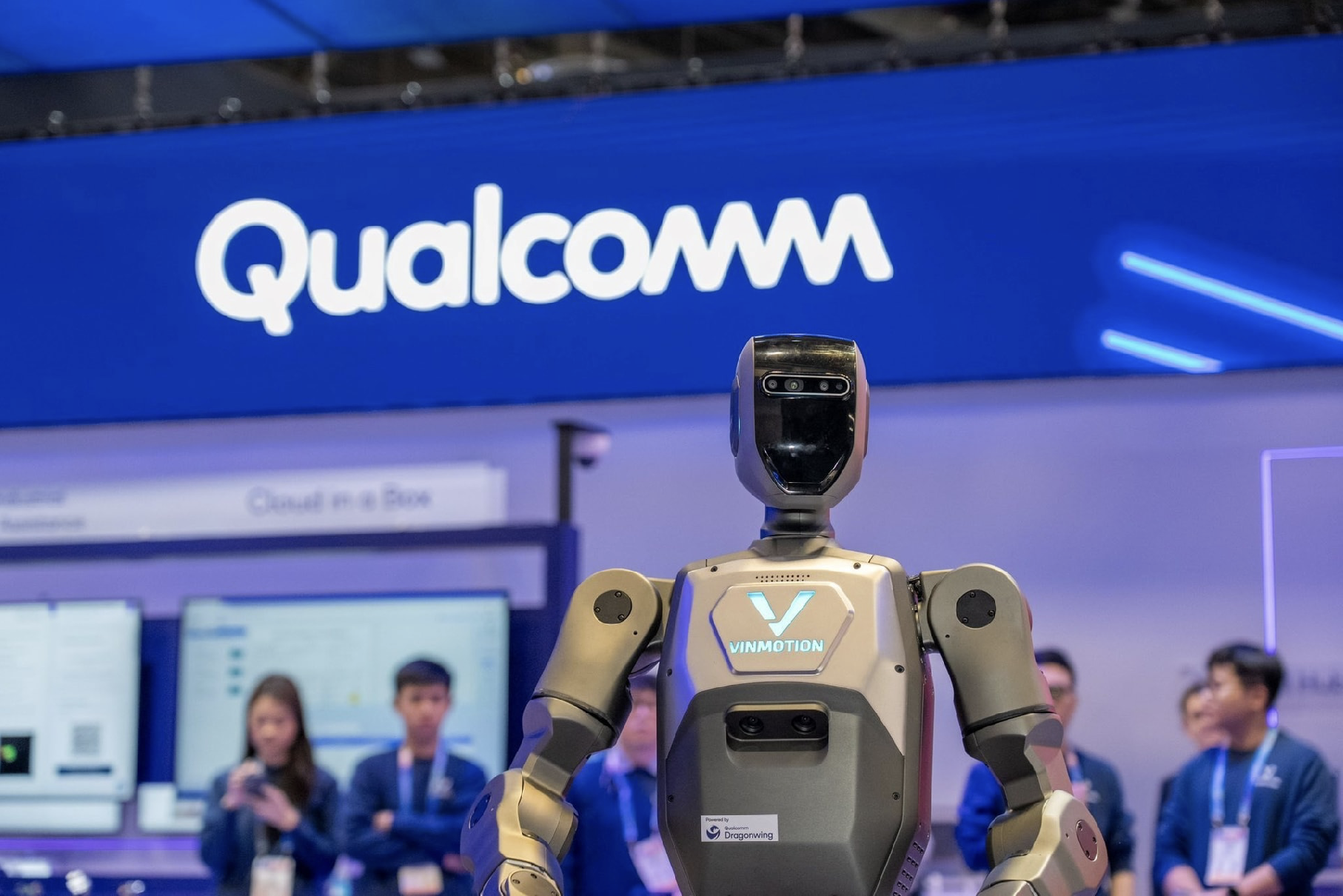 Robot Việt Nam trình diễn khả năng đấm bốc tại CES 2026  - Ảnh 1.